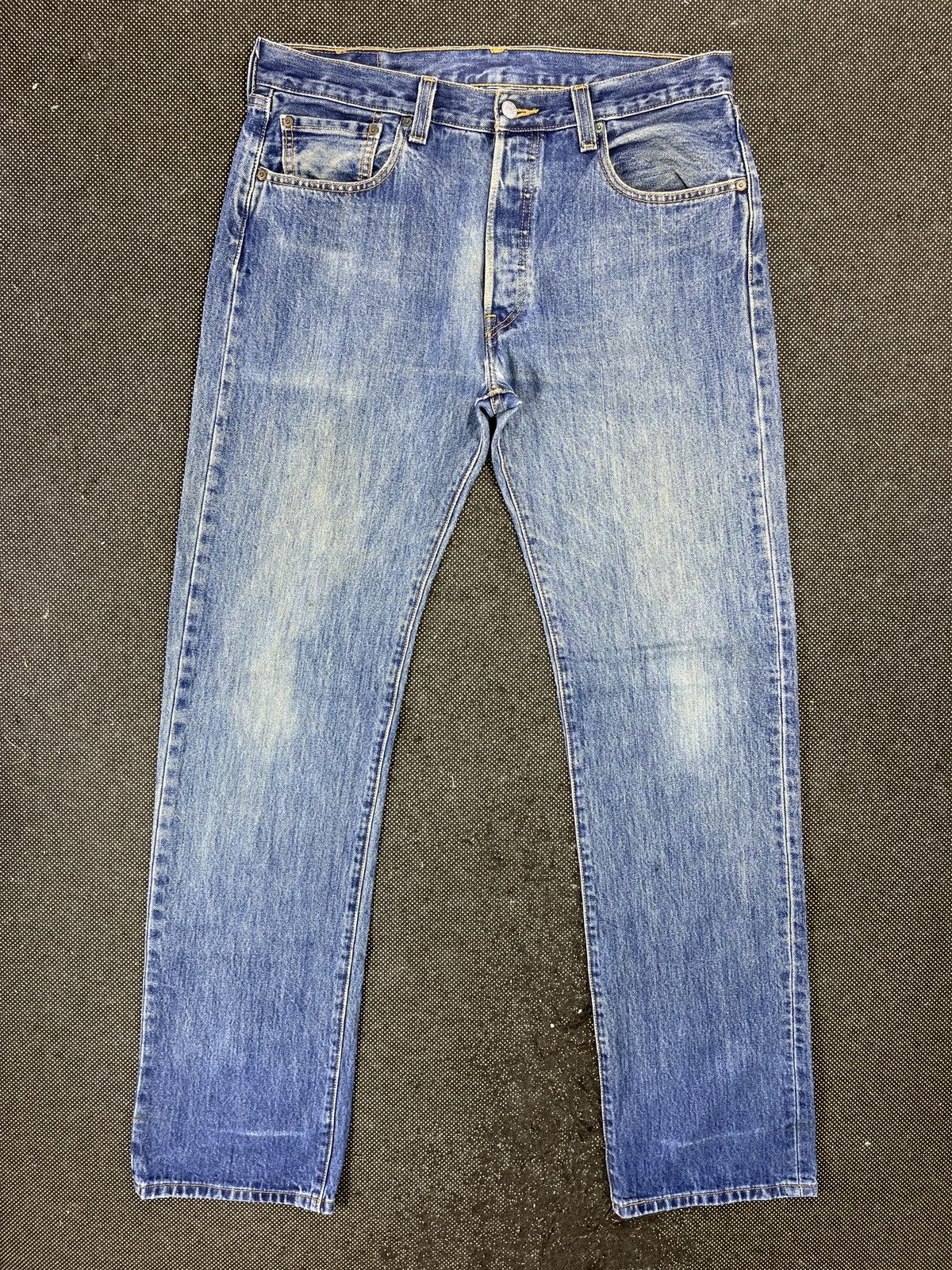 Levi's Vintage Levis 501 Ripped Rusty Wash Jeans - J625 Size US 34 / EU 50 - 1 Thumbnail