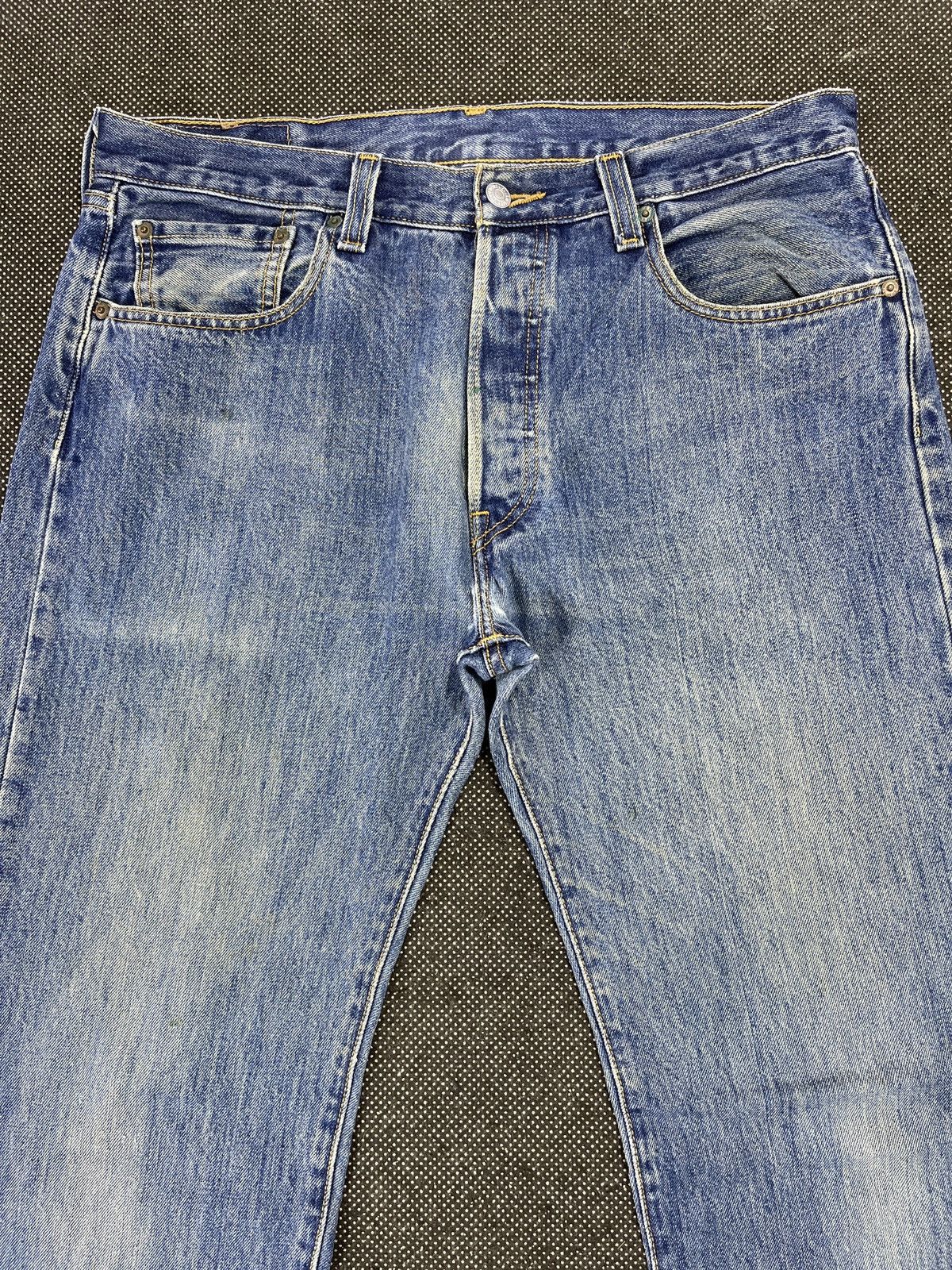 Levi's Vintage Levis 501 Ripped Rusty Wash Jeans - J625 Size US 34 / EU 50 - 3 Thumbnail