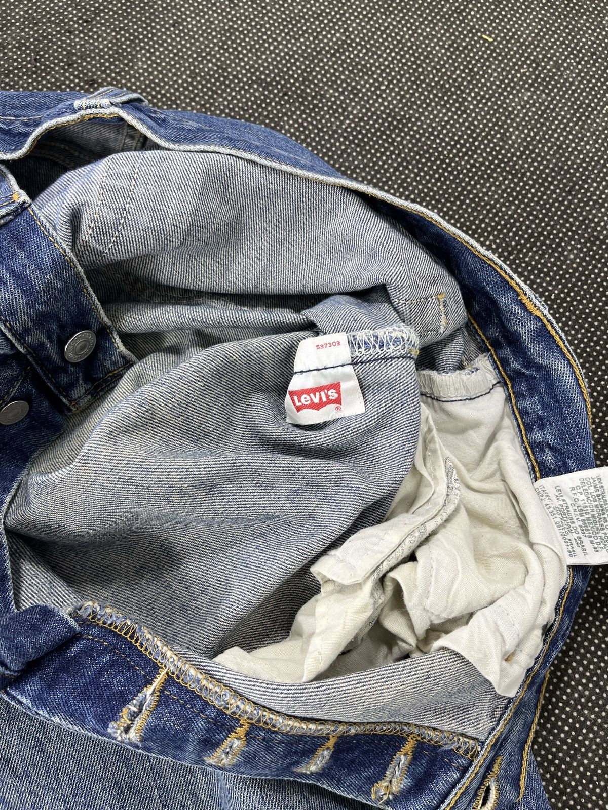 Levi's Vintage Levis 501 Ripped Rusty Wash Jeans - J625 Size US 34 / EU 50 - 10 Thumbnail