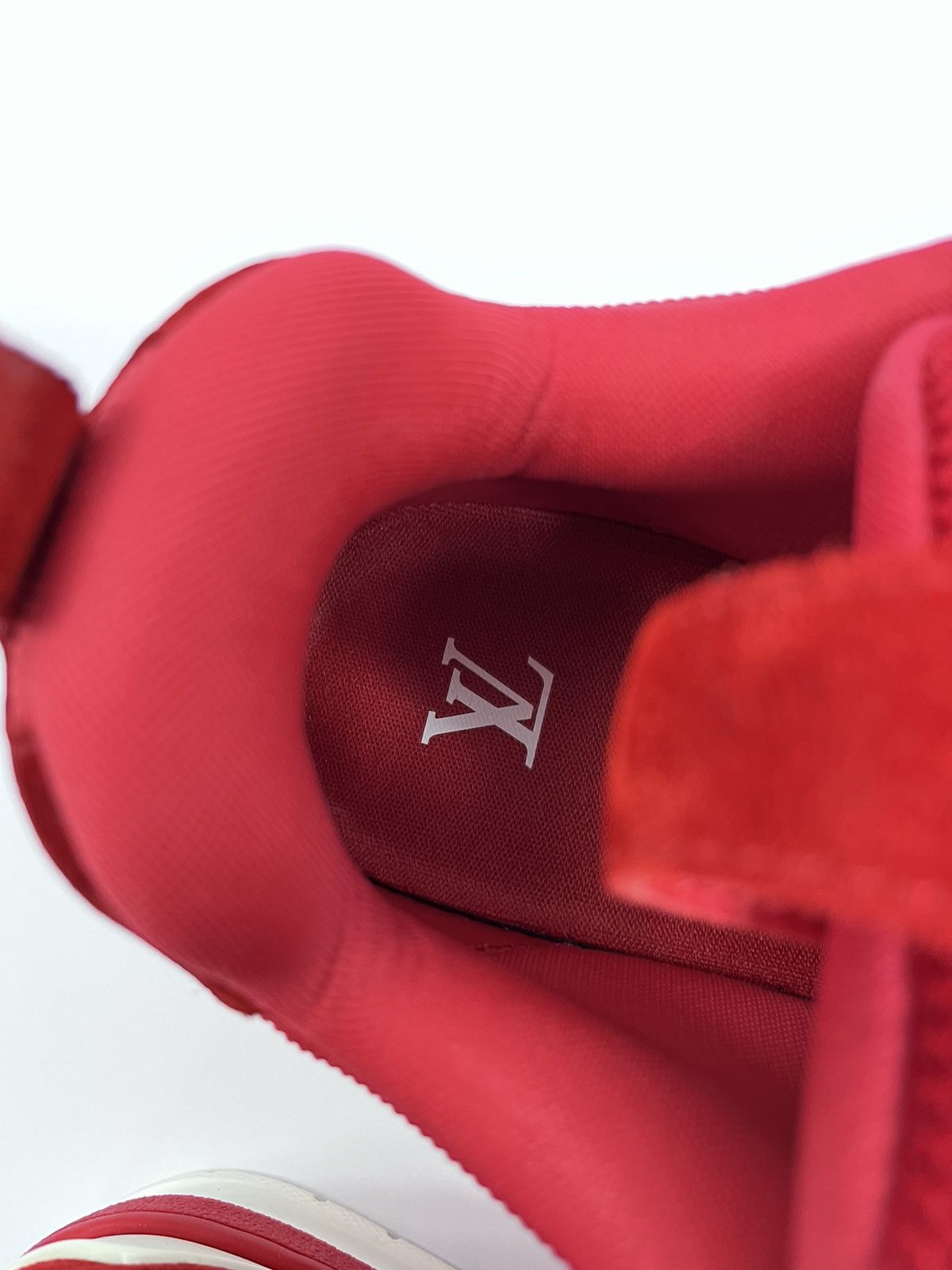 Louis Vuitton LOUIS VUITTON SK8 LOW TOP SNEAKERS (RARE) Size US 11 / EU 44 - 5 Thumbnail