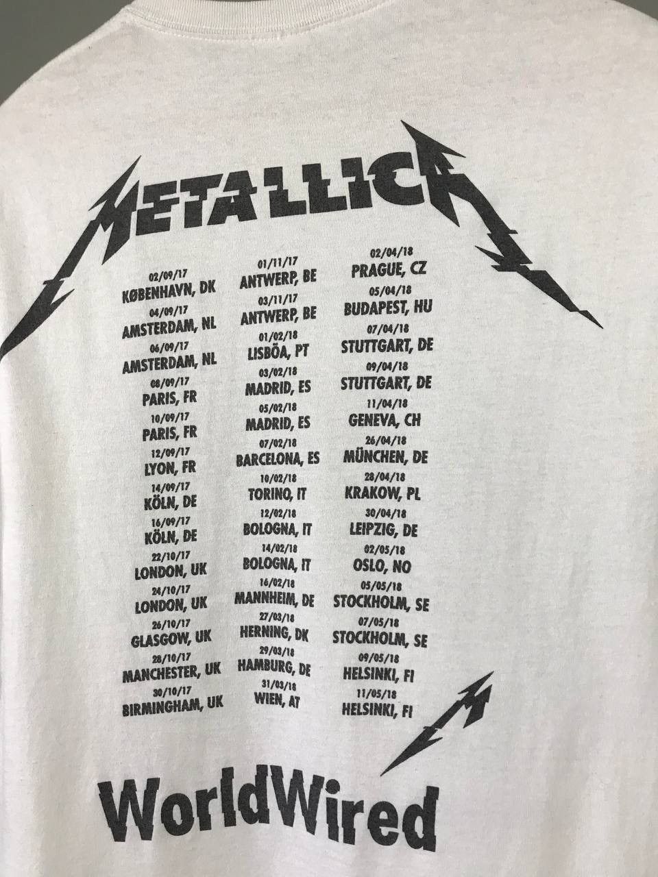 Band Tees × Metallica × Vintage Metallica vintage rock band tour tee Size US M / EU 48-50 / 2 - 7 Thumbnail