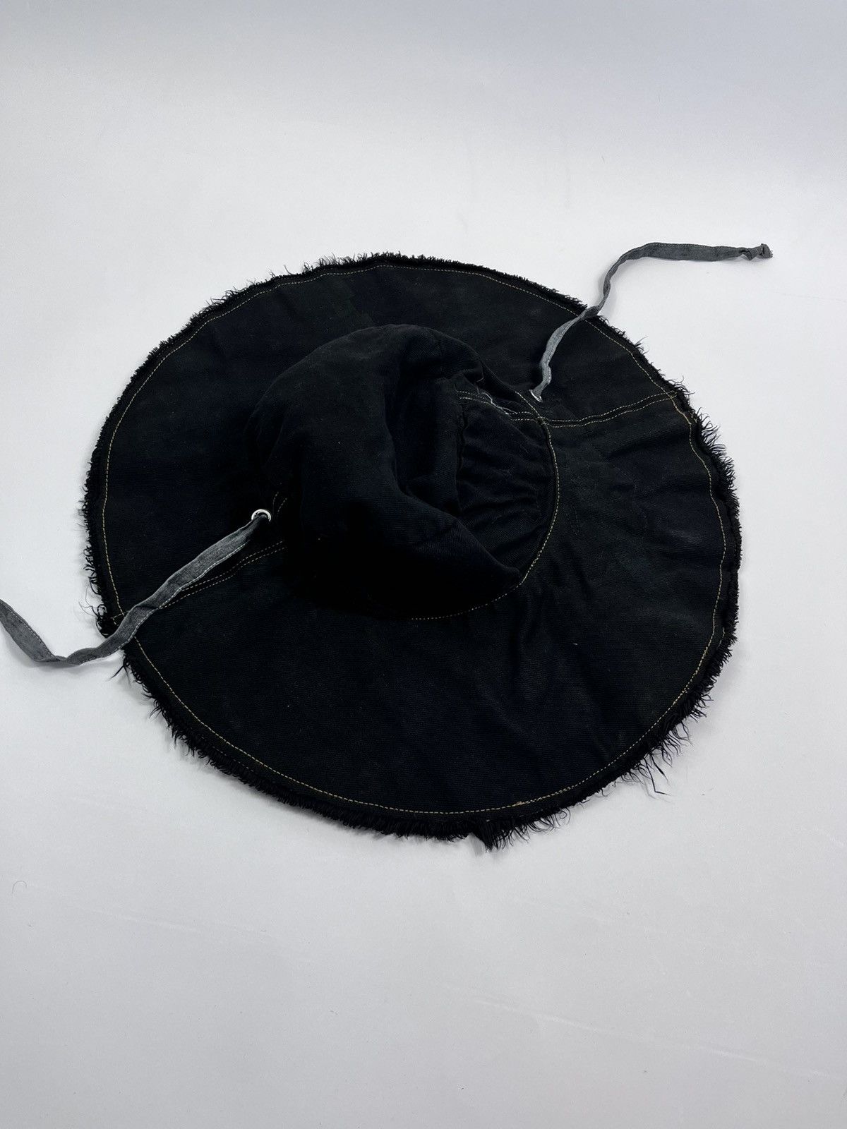 DENIM TEARS DENIM TEARS BLACK COTTON EMBROIDERED HAT Size ONE SIZE - 7 Thumbnail