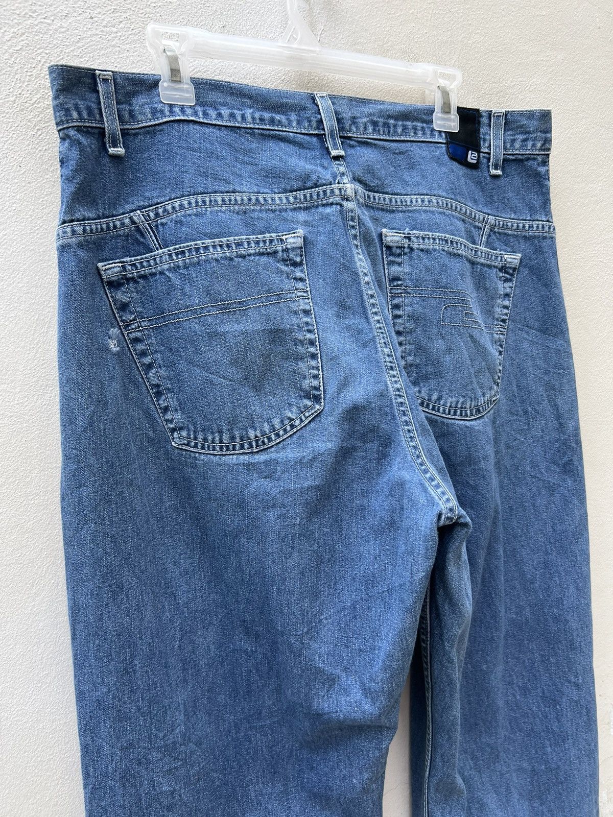 Levi's Vintage 90s Levi’s L2 Denim Loose Fit Jeans Skate Hip hop Size US 36 / EU 52 - 15 Thumbnail