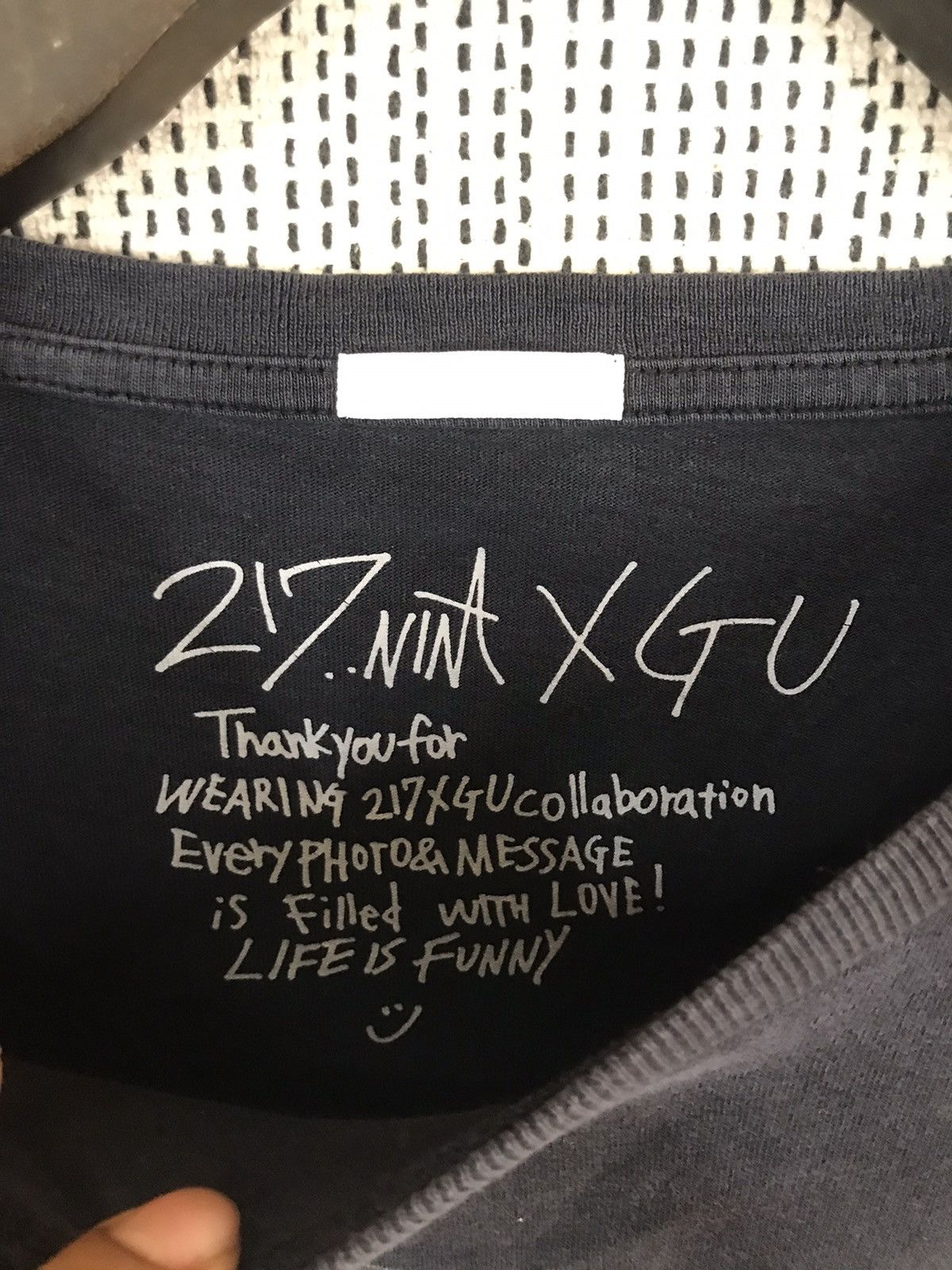 Japanese Brand ‼️217 x GU OLD WOMEN TSHIRT DISTRESSED ‼️ Size US M / EU 48-50 / 2 - 2 Thumbnail