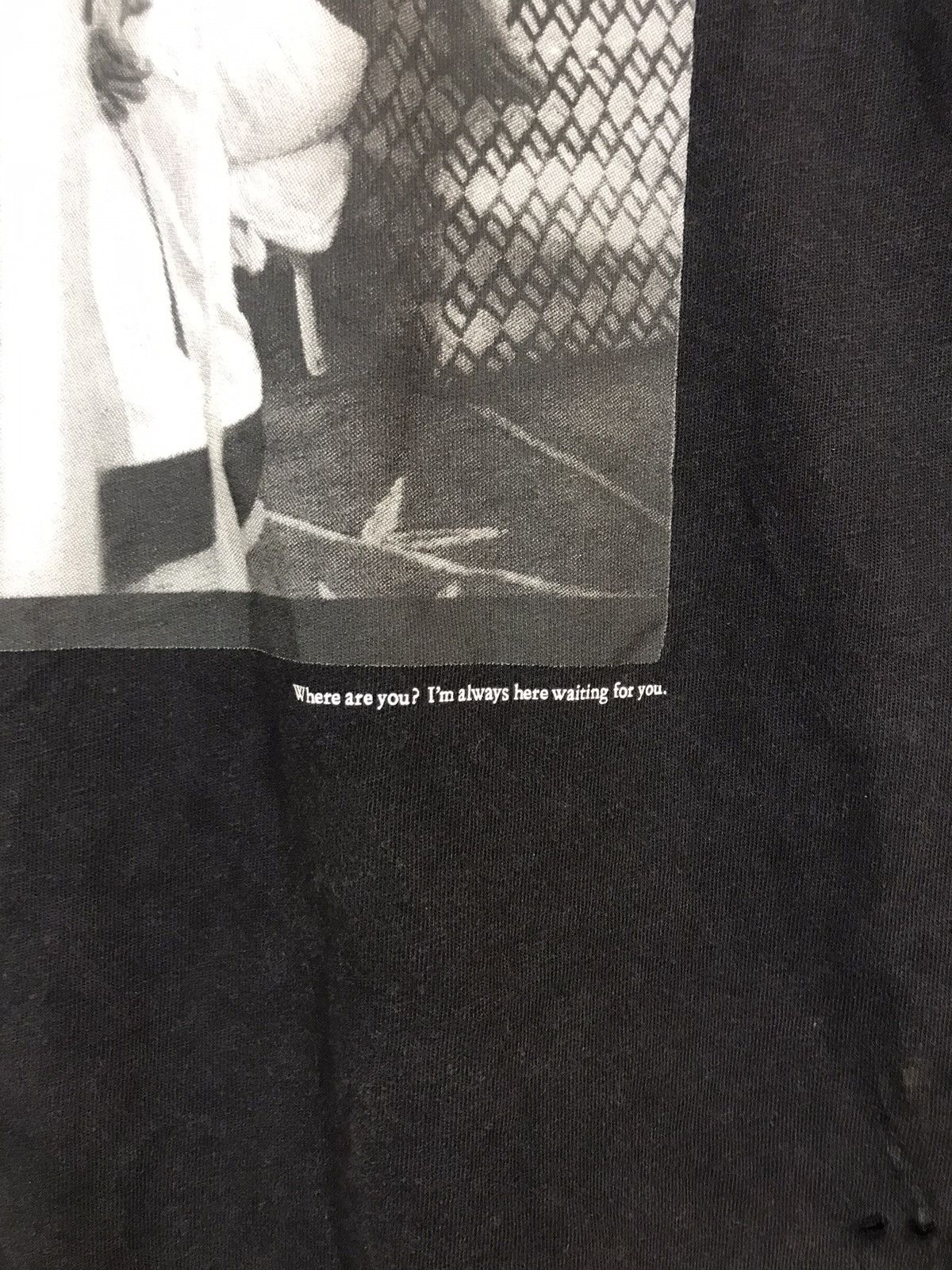 Japanese Brand ‼️217 x GU OLD WOMEN TSHIRT DISTRESSED ‼️ Size US M / EU 48-50 / 2 - 3 Thumbnail