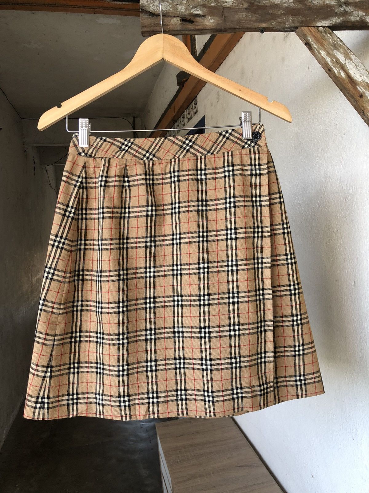 Burberry Vintage Burberry Nova Check Mini Skirts Size 26" / US 2 / IT 38 - 5 Thumbnail