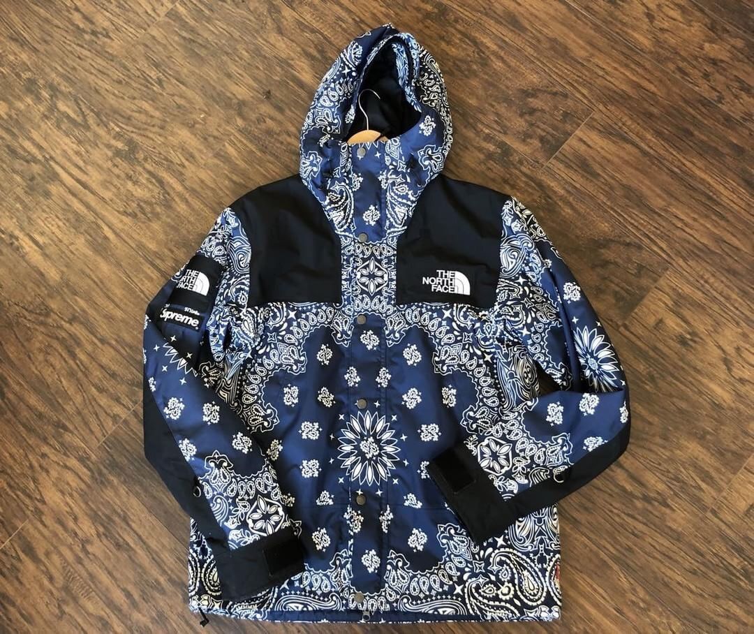 Supreme 2014 The North Face Bandana Mountain Jacket Red Size Large