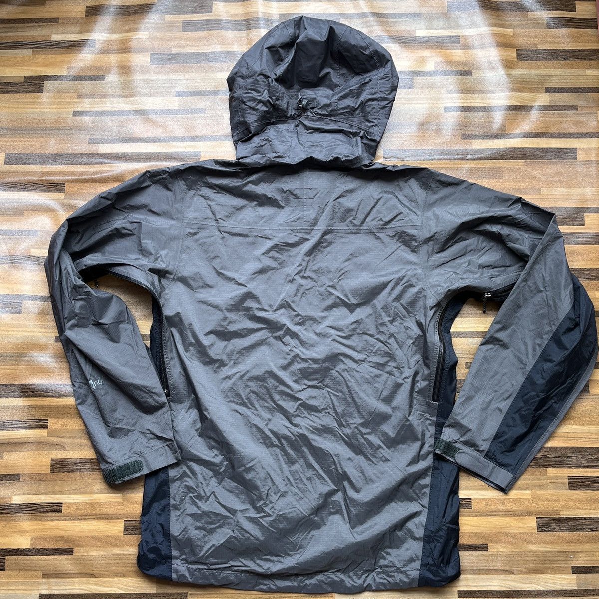 Patagonia Patagonia H2NO Waterproof Windbreaker Hoodie Vintage Size US S / EU 44-46 / 1 - 17 Thumbnail