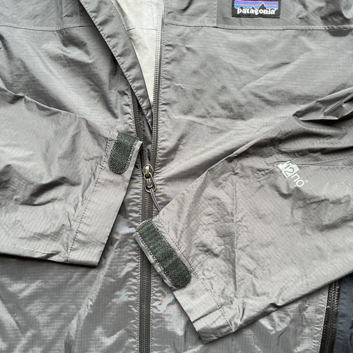 Patagonia Patagonia H2NO Waterproof Windbreaker Hoodie Vintage Size US S / EU 44-46 / 1 - 11 Thumbnail