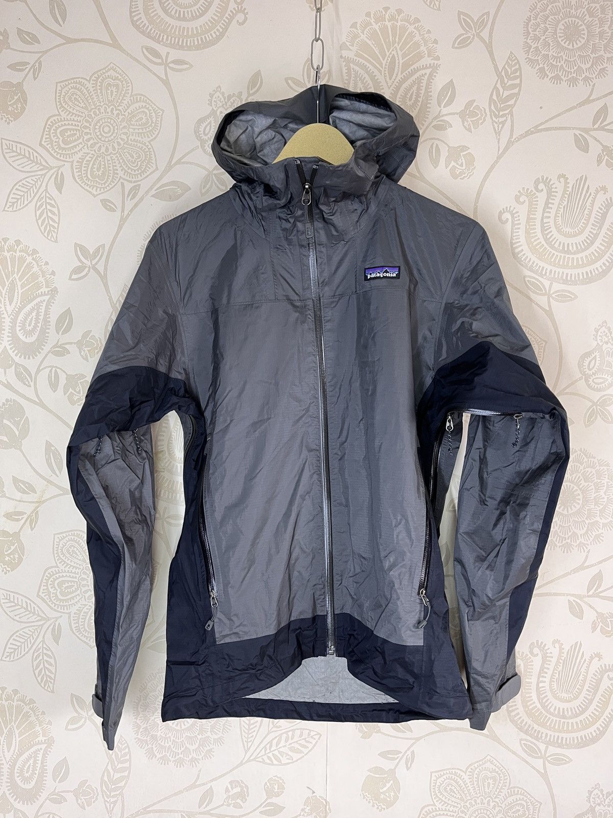 Patagonia Patagonia H2NO Waterproof Windbreaker Hoodie Vintage Size US S / EU 44-46 / 1 - 20 Thumbnail