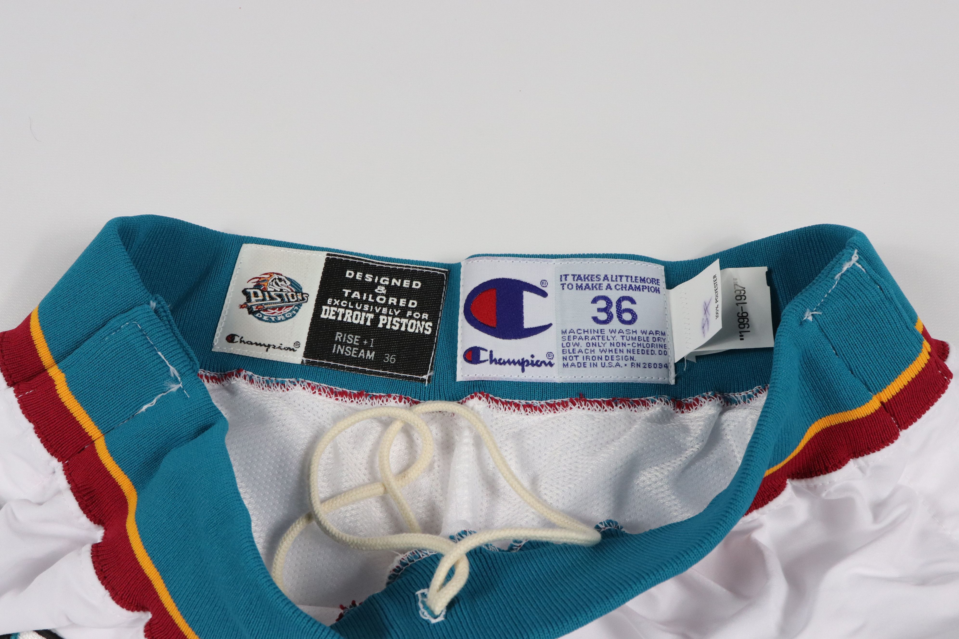 Champion × Vintage Vintage 90s Champion Game Worn Detroit Pistons Pants NBA Size US 36 / EU 52 - 8 Thumbnail