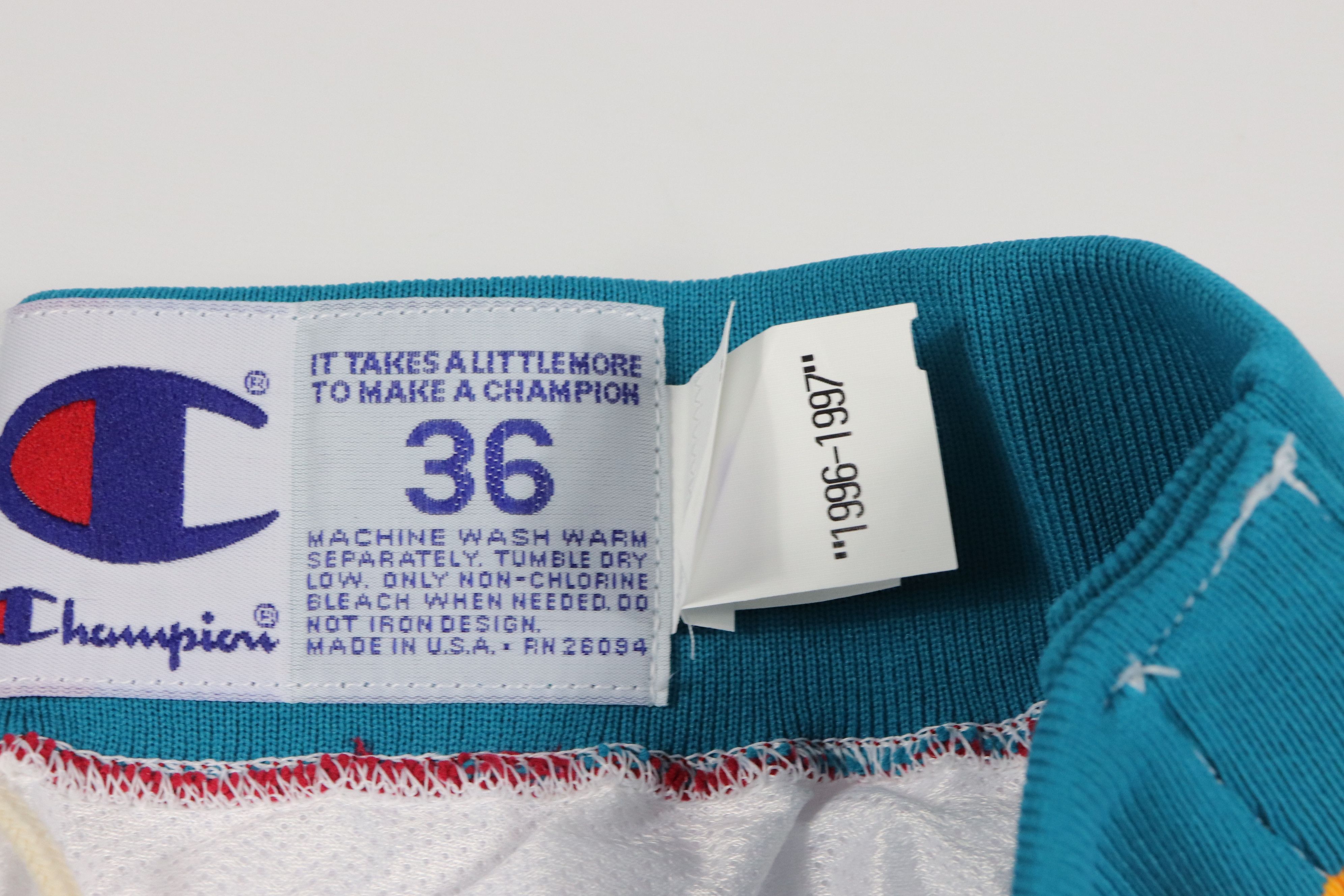 Champion × Vintage Vintage 90s Champion Game Worn Detroit Pistons Pants NBA Size US 36 / EU 52 - 9 Thumbnail