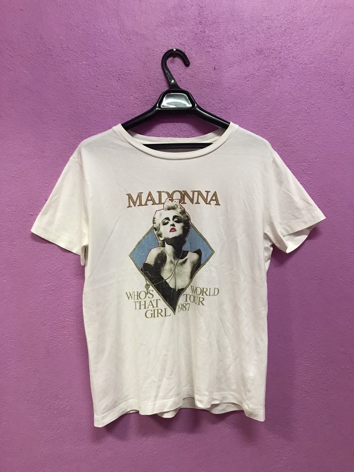 GU Madonna Tee Size L Size US L / EU 52-54 / 3 - 1 Thumbnail