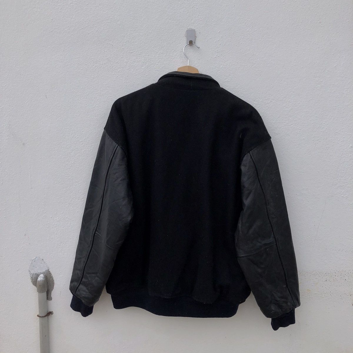 VINTAGE VARSITY JACKET LEATHER SLEEVE