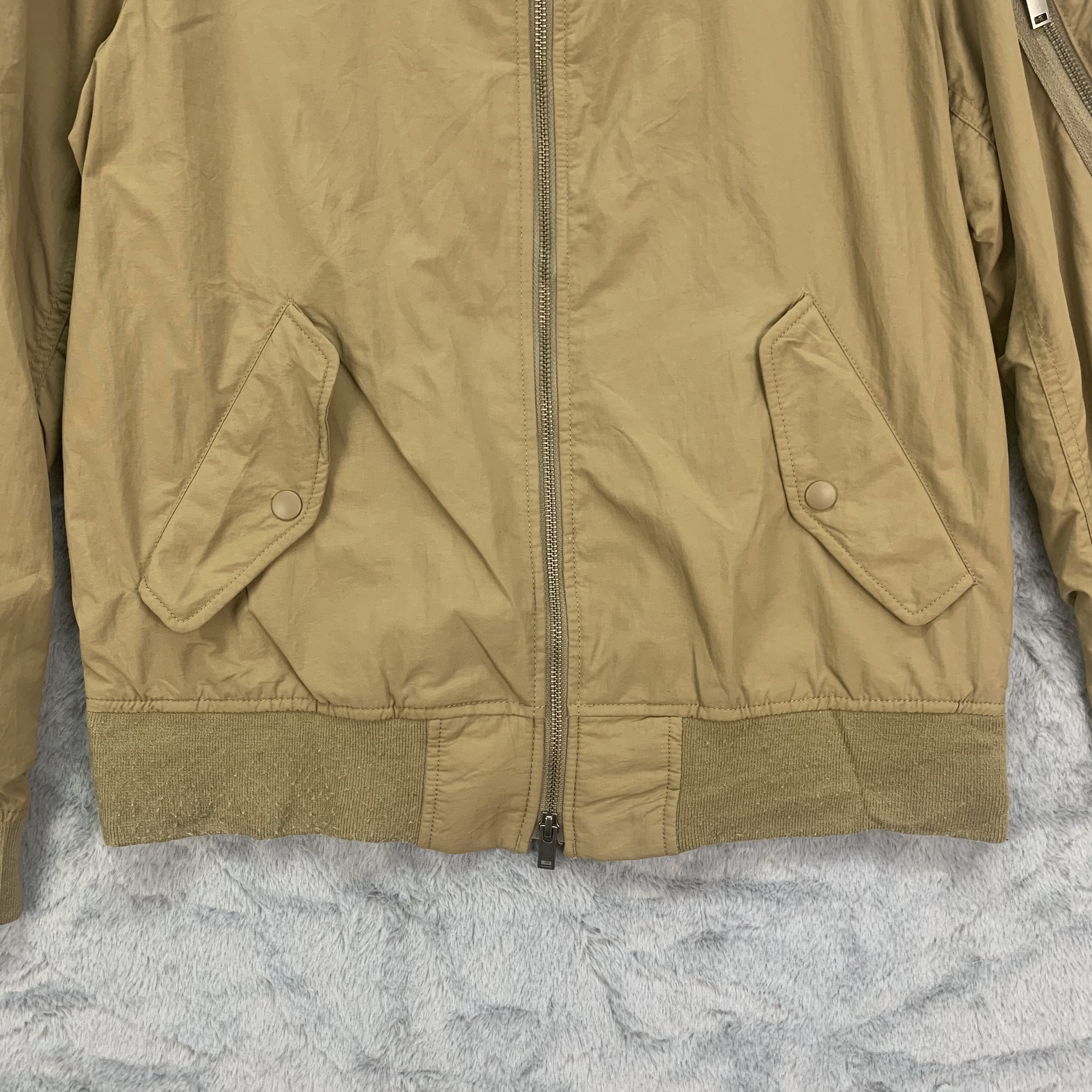 Uniqlo Uniqlo Khaki Bomber Jacket #4159-145 Size US M / EU 48-50 / 2 - 4 Thumbnail