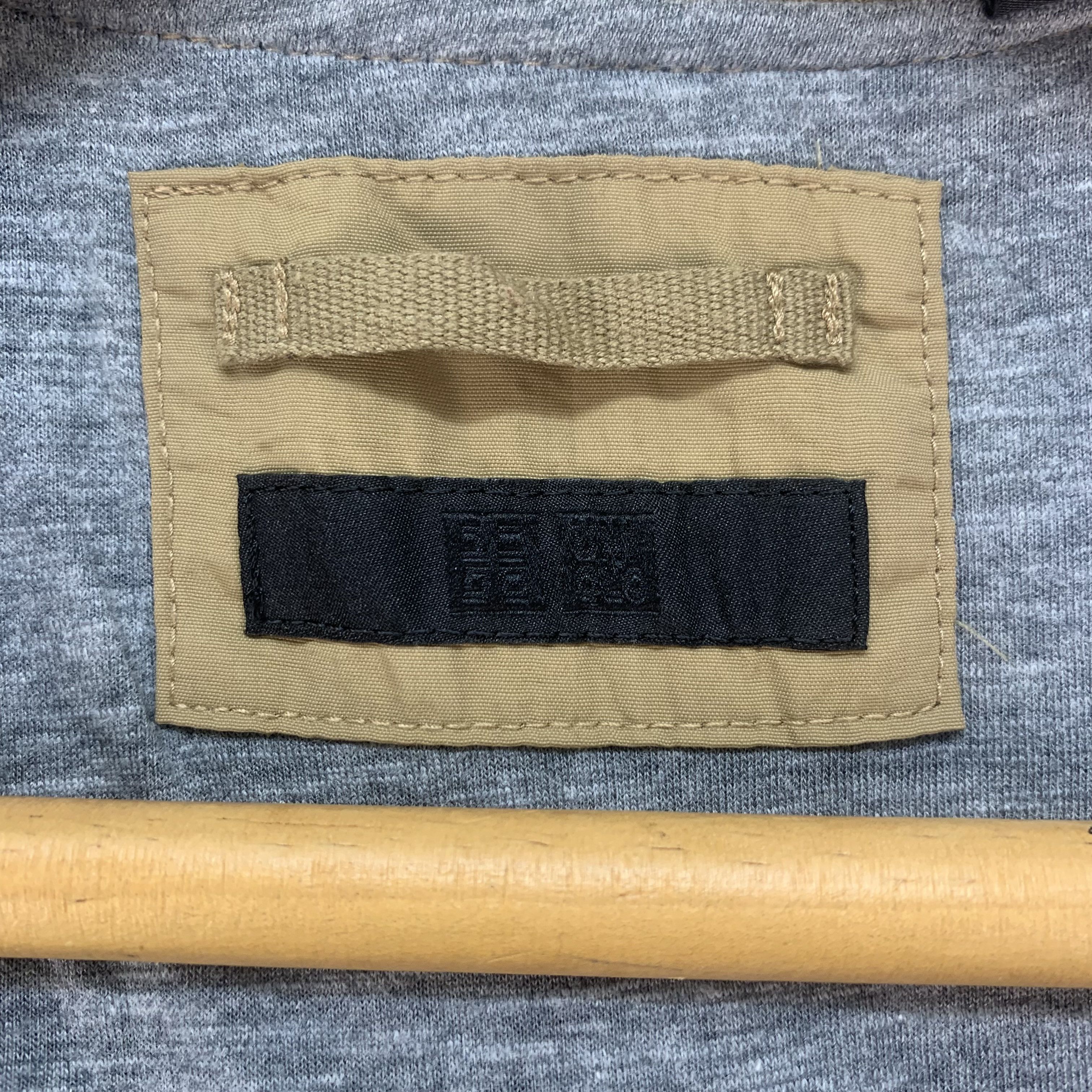 Uniqlo Uniqlo Khaki Bomber Jacket #4159-145 Size US M / EU 48-50 / 2 - 5 Thumbnail