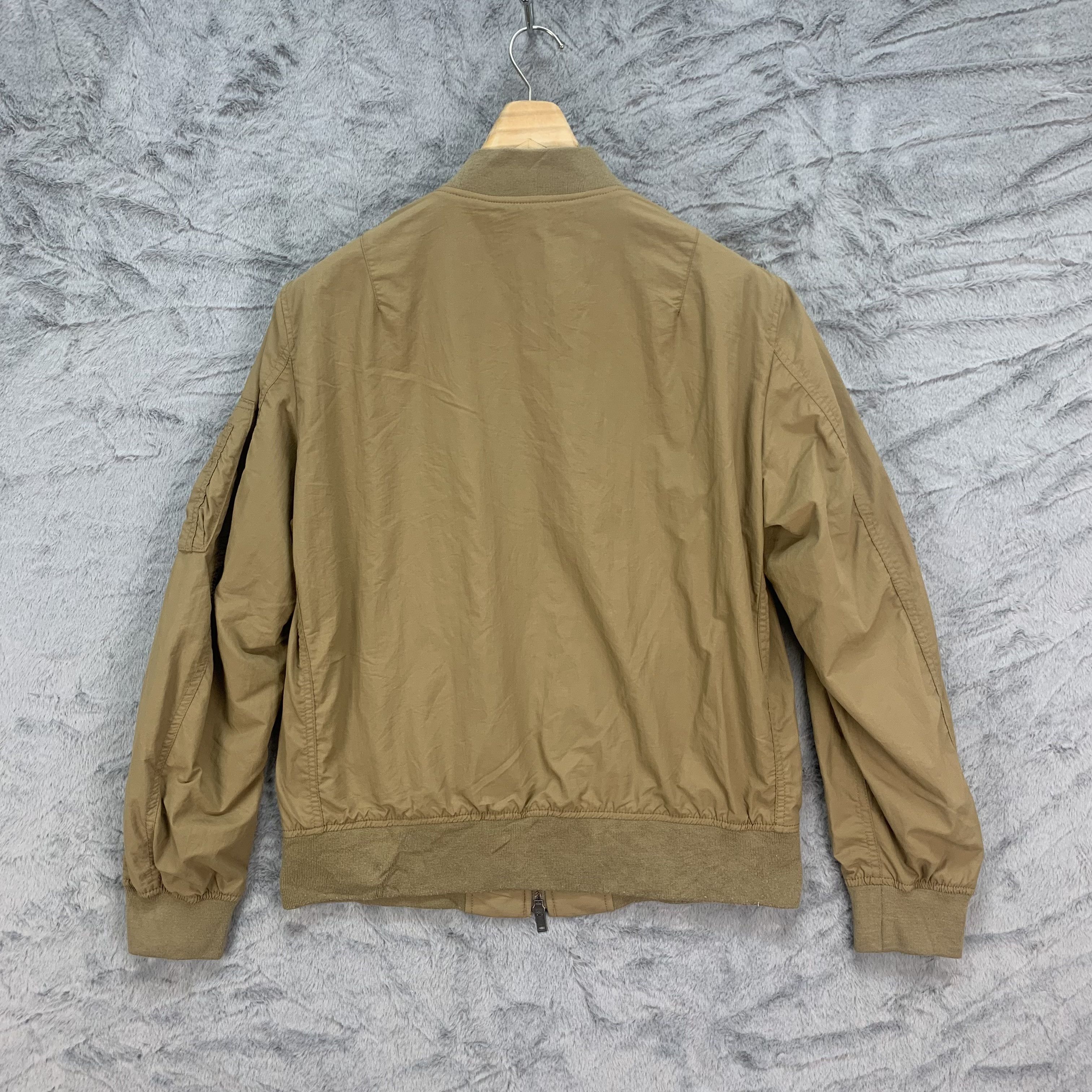 Uniqlo Uniqlo Khaki Bomber Jacket #4159-145 Size US M / EU 48-50 / 2 - 8 Thumbnail
