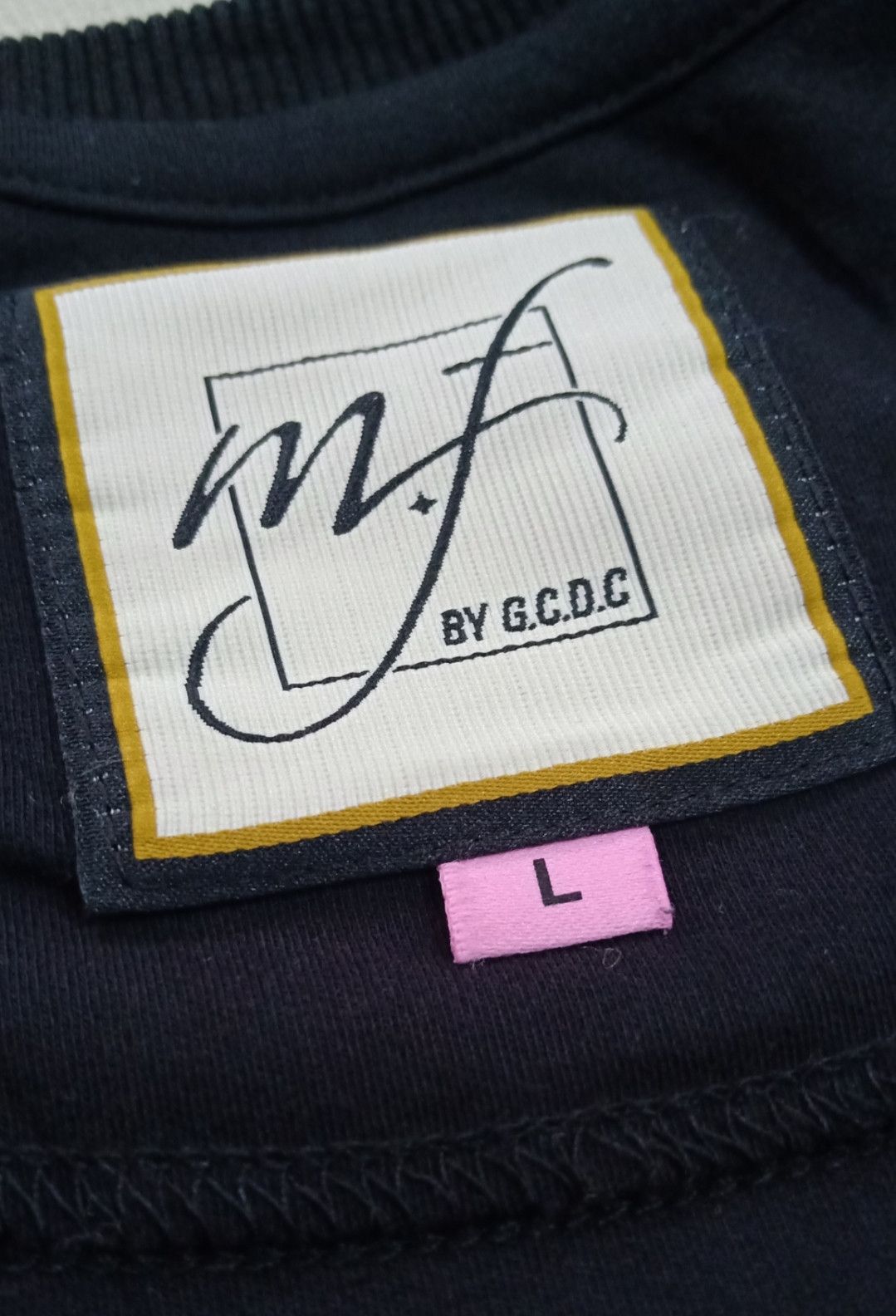 Designer Mf by GCDC Audrey New Amsterdam LV Tribute T-shirt Size US M / EU 48-50 / 2 - 5 Thumbnail
