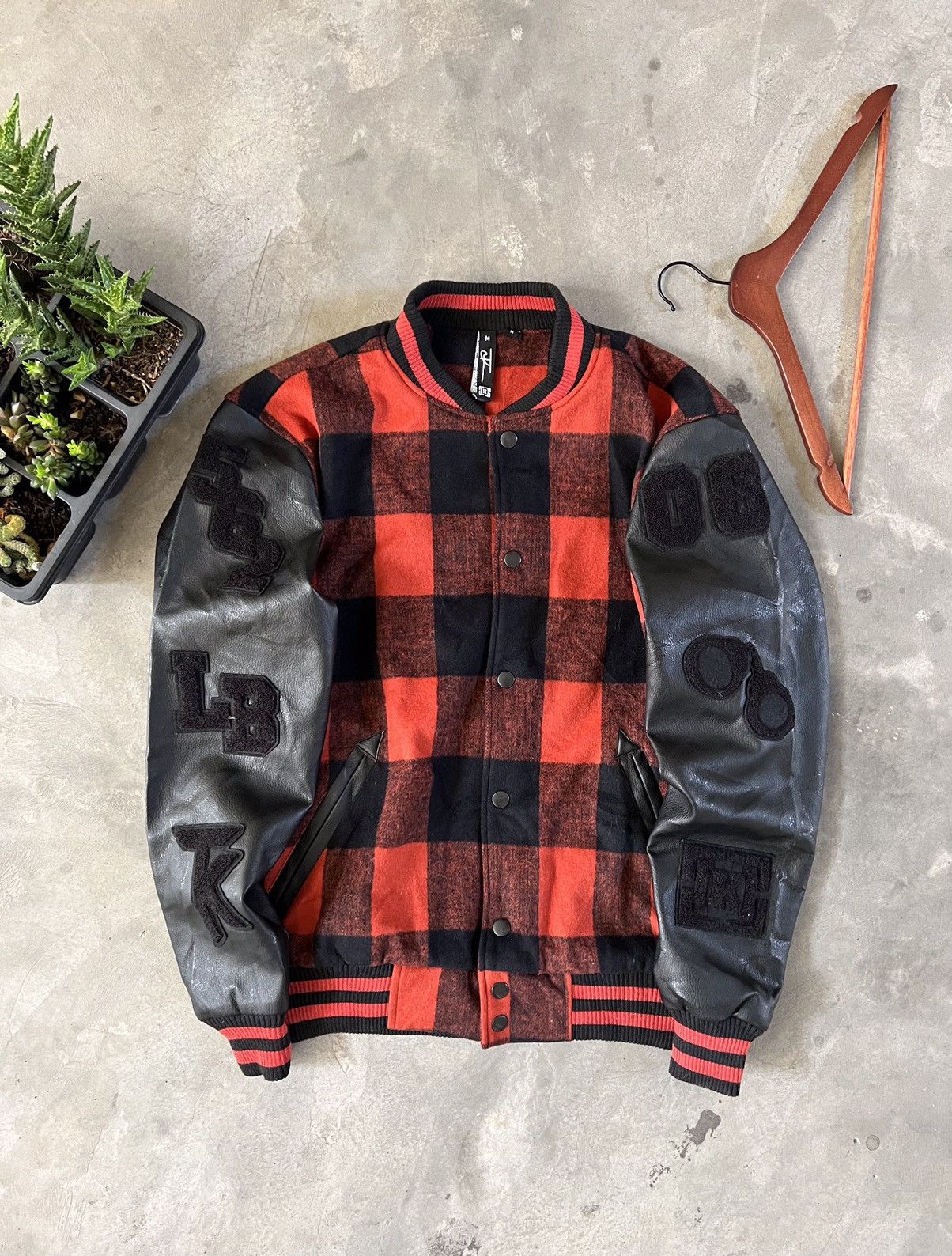 Other STEALS 🏴‍☠️ Wool Varsity Jacket Size US M / EU 48-50 / 2 - 1 Thumbnail