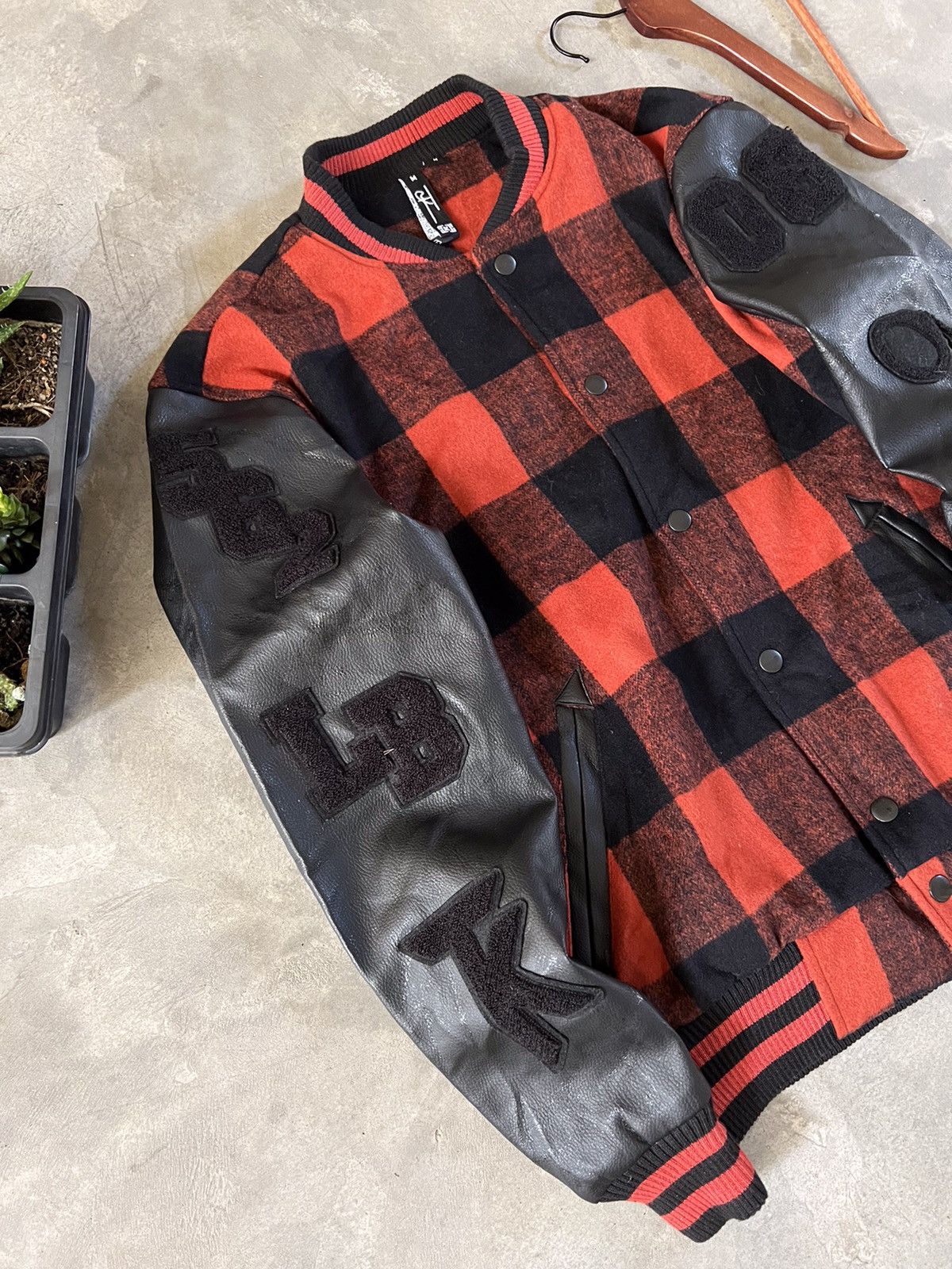 Other STEALS 🏴‍☠️ Wool Varsity Jacket Size US M / EU 48-50 / 2 - 14 Thumbnail