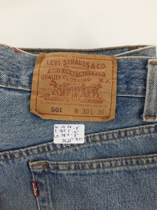 Vintage Vintage Levi's 501 Red Tab 30 x 36 Button Blue Faded - DL21 ...
