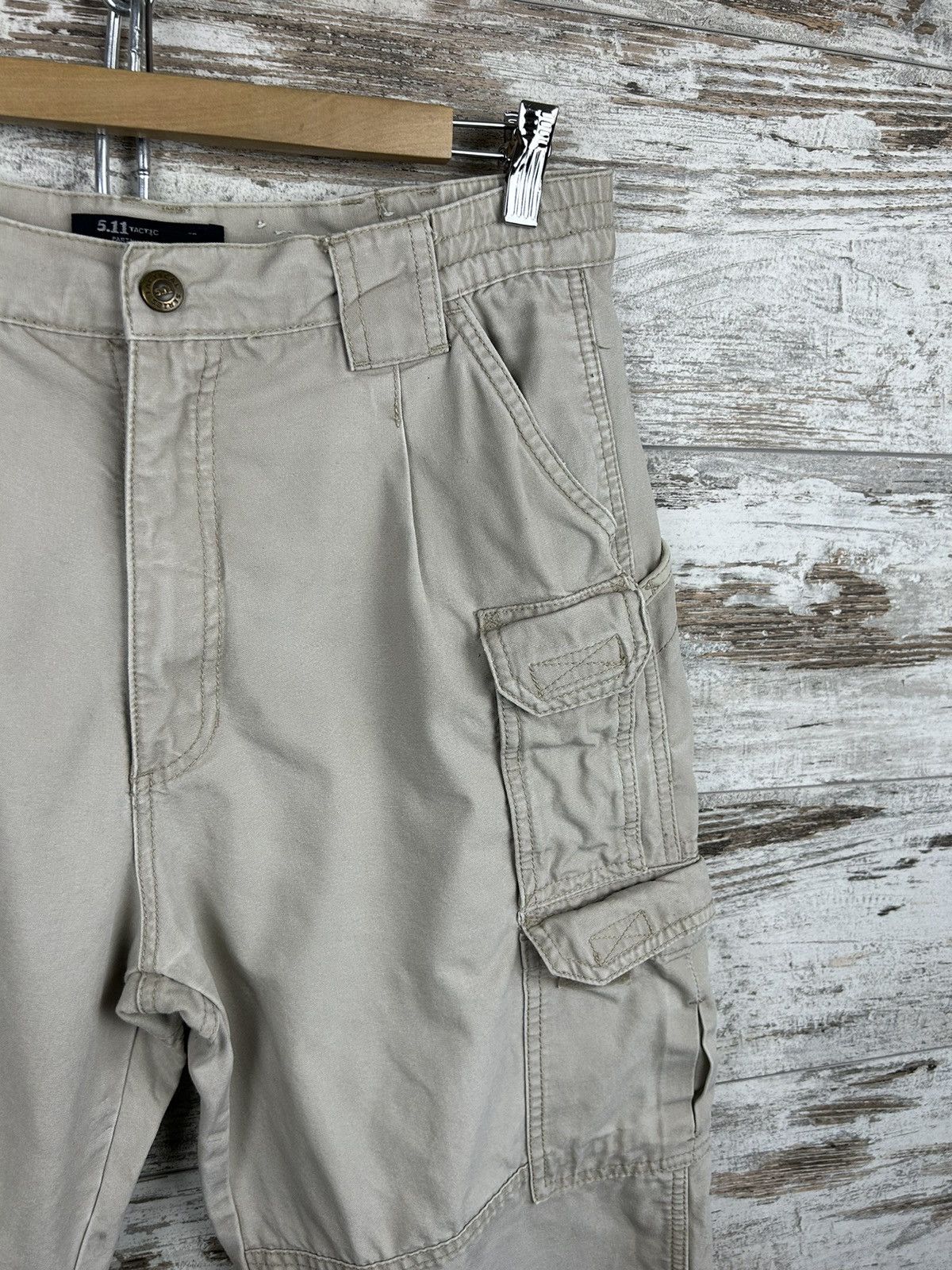 5.11 × Vintage Mens Vintage distressed 5.11 tactical pants workwear rare Size US 32 / EU 48 - 7 Thumbnail