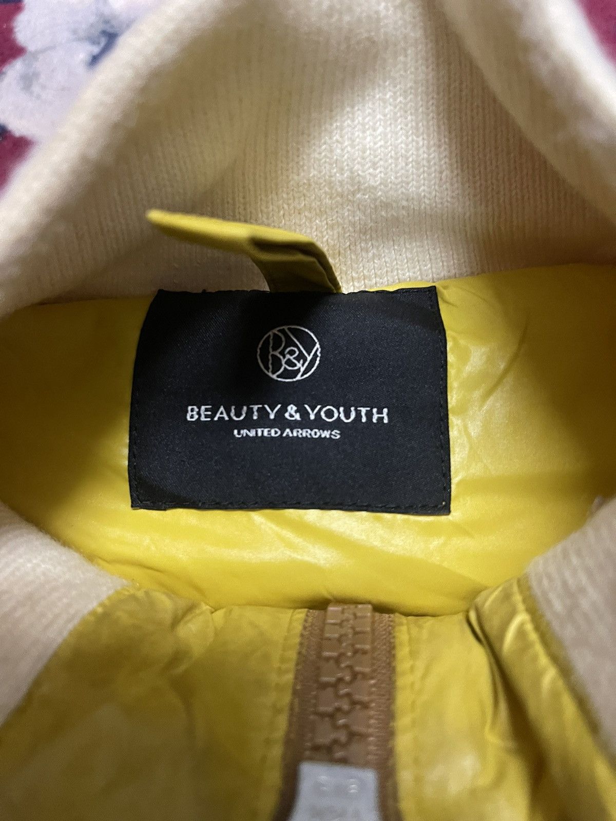 United Arrows United Arrows light puffer jacket shoulder removeval Size US M / EU 48-50 / 2 - 3 Thumbnail