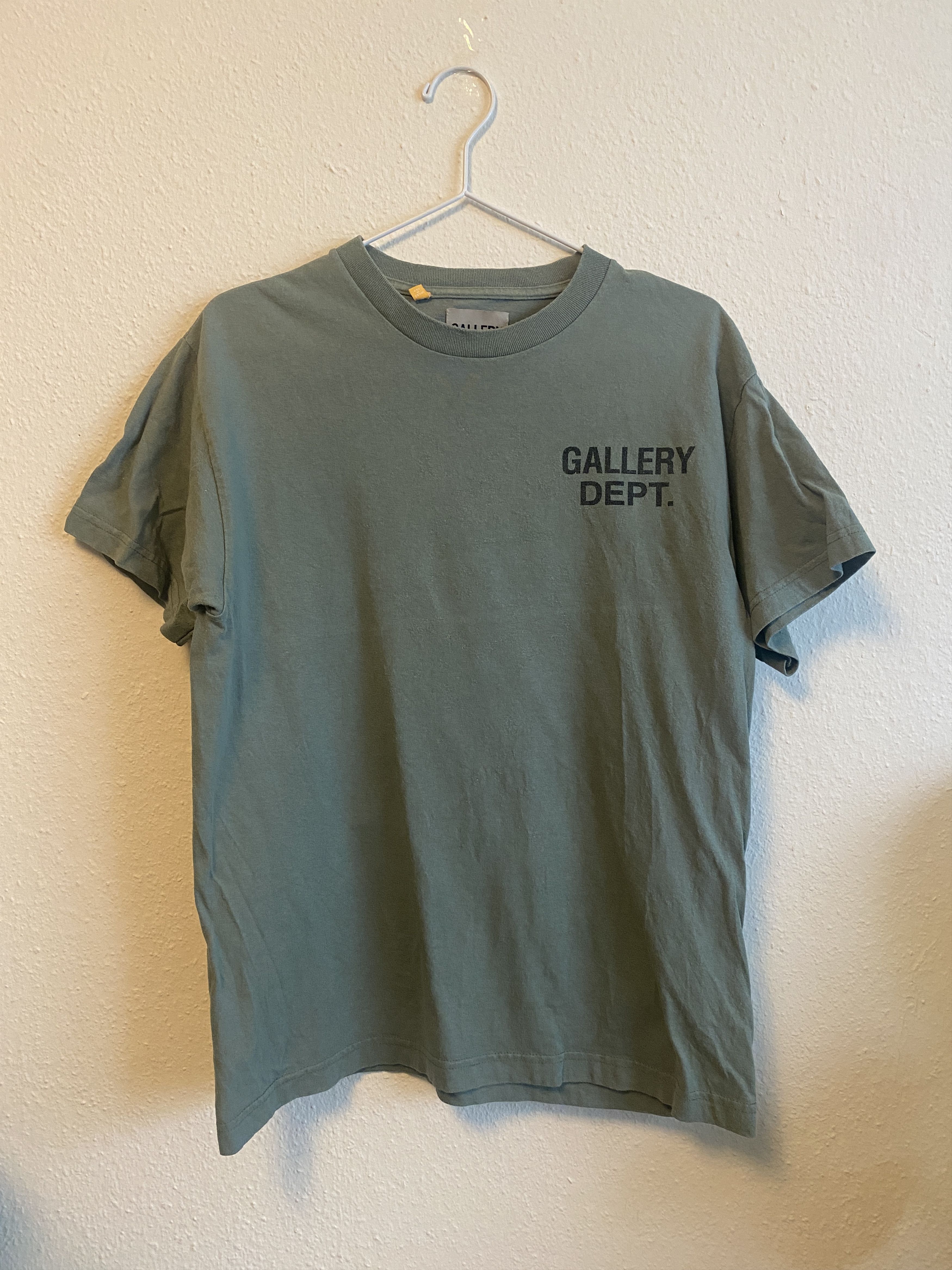 image of Gallery Dept Souvenir Tee in Olive, Men's (Size Small)