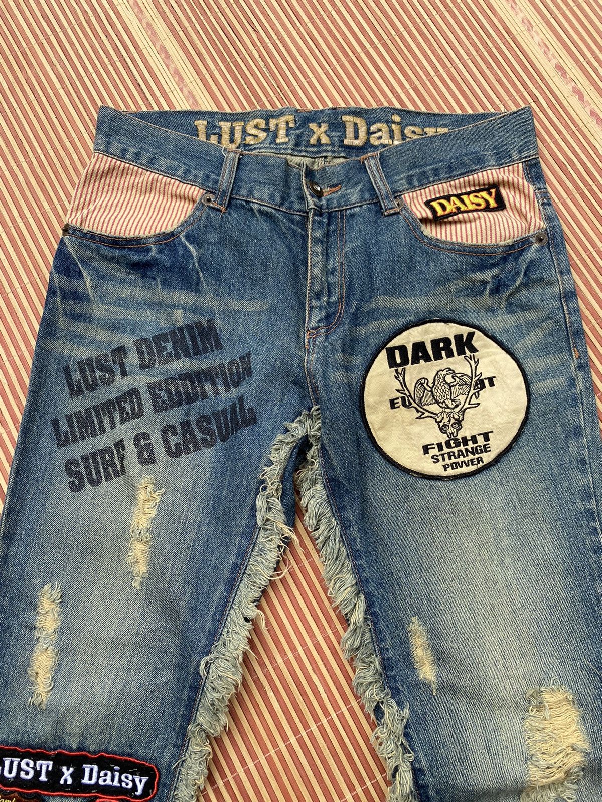 If Six Was Nine Lust X Daisy Distressed Patchwork Pant Size US 31 - 3 Thumbnail