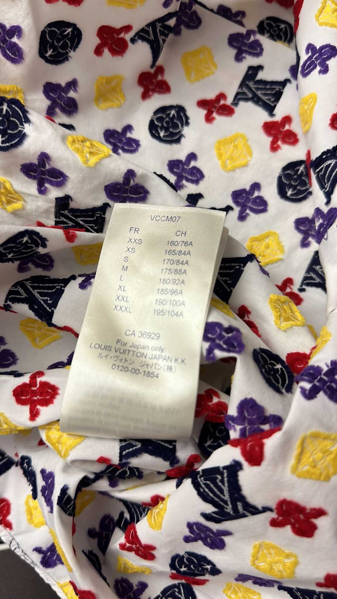 Louis Vuitton Louis Vuitton Monogram Embroidery Shirt Size US S / EU 44-46 / 1 - 7 Thumbnail