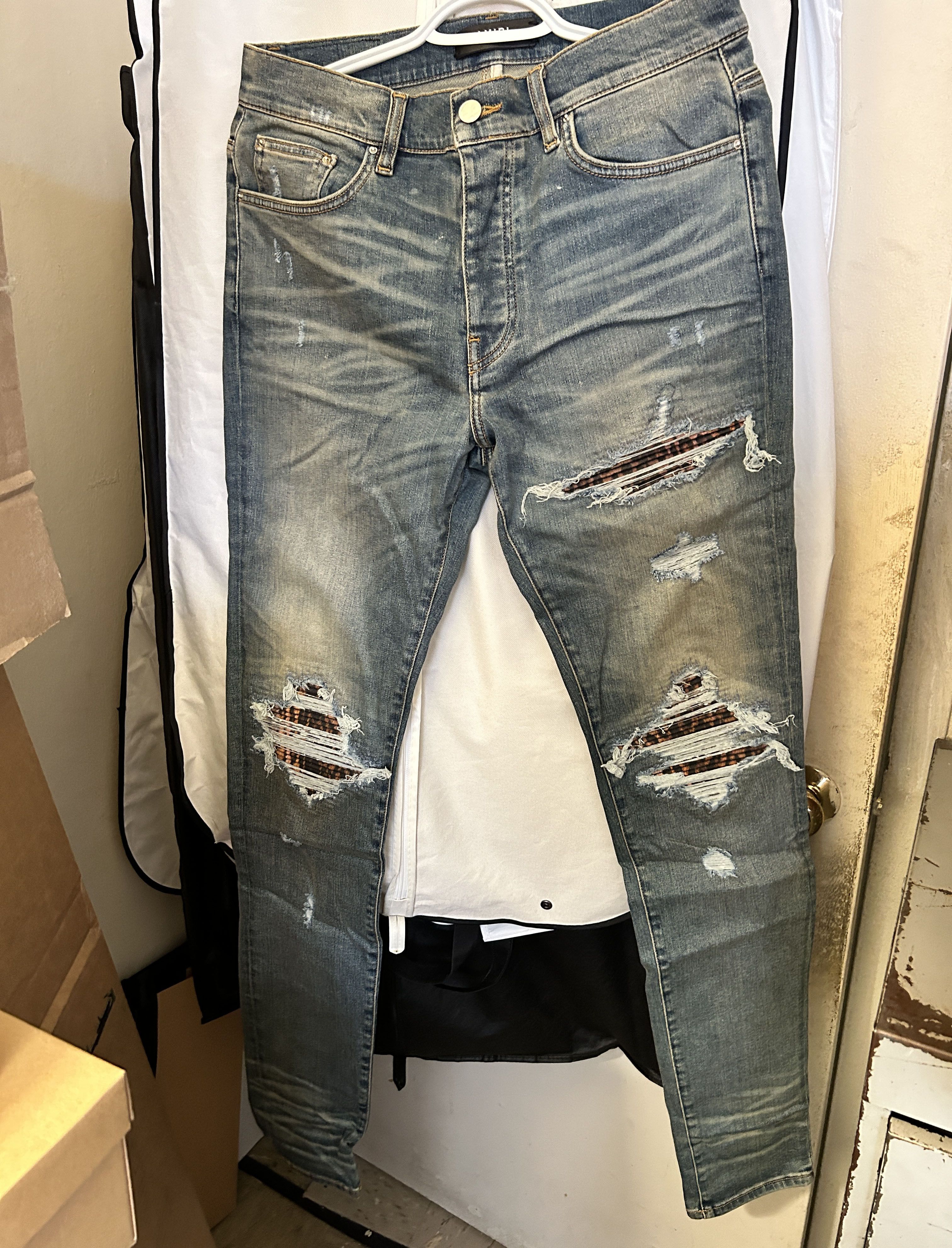 Amiri amiri Clay Indigo & Leopard 'MX1' Jeans Size US 32 / EU 48 - 2 Thumbnail
