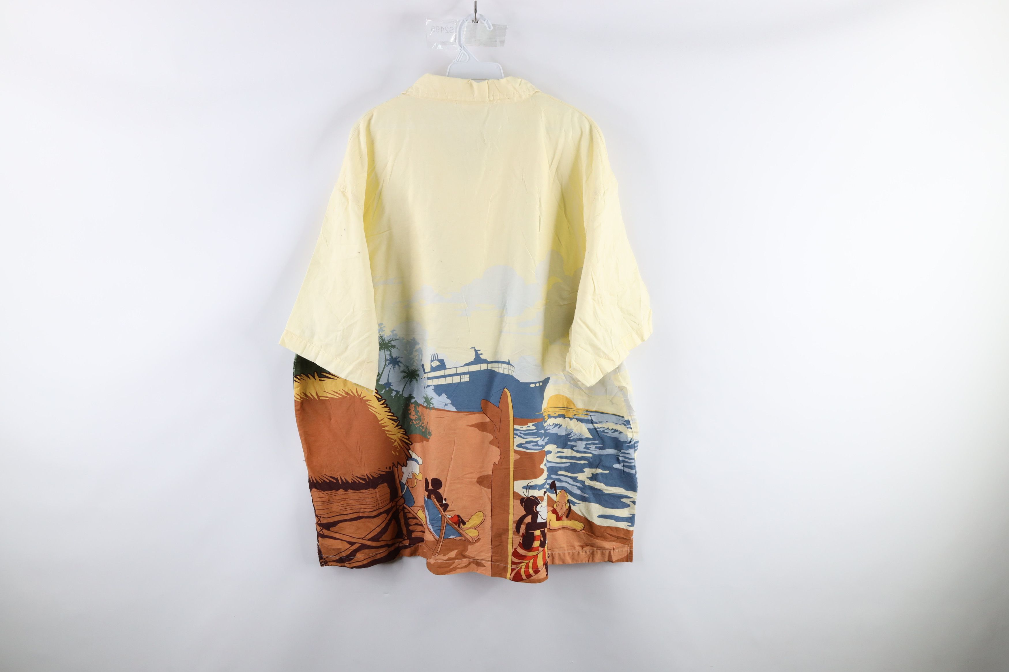 Disney × Vintage Vintage Disney Mickey Mouse All Over Hawaiian Button Shirt Size US XXL / EU 58 / 5 - 5 Thumbnail