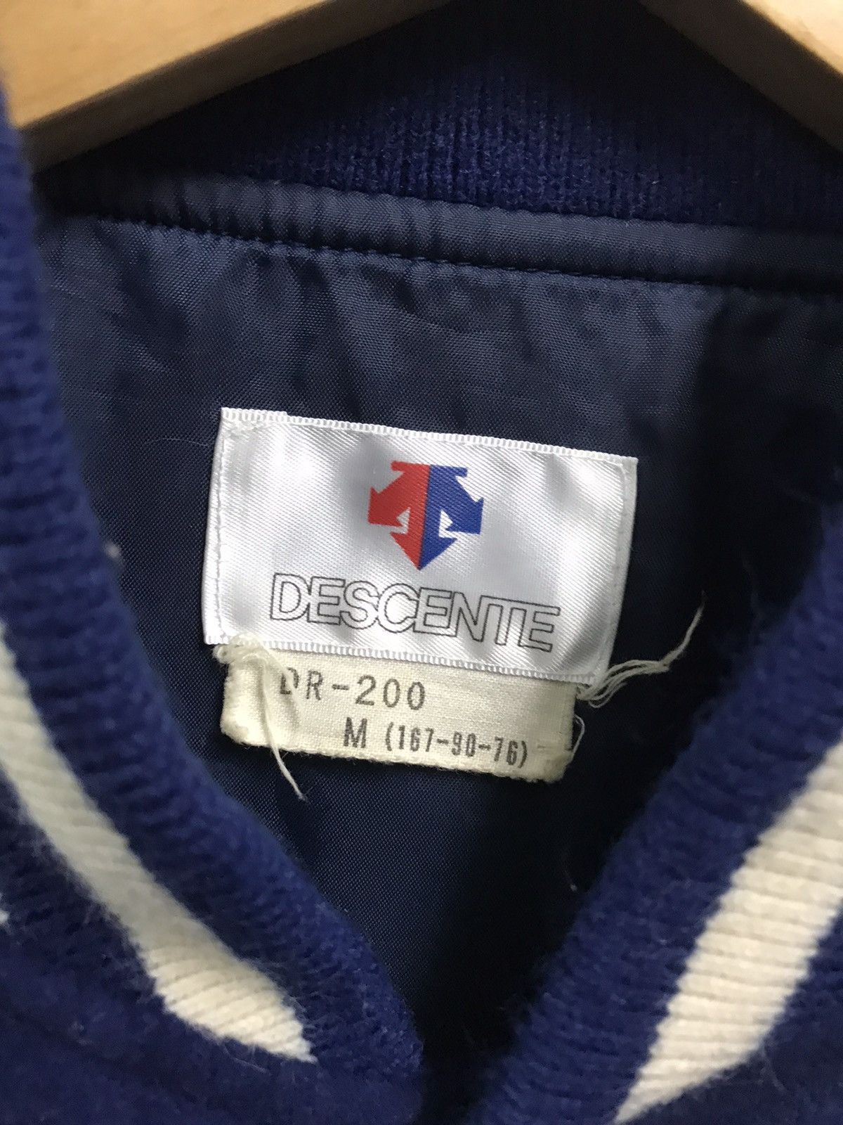 Descente Descente Japan Streetwear Varsity Jacket Size US M / EU 48-50 / 2 - 2 Thumbnail