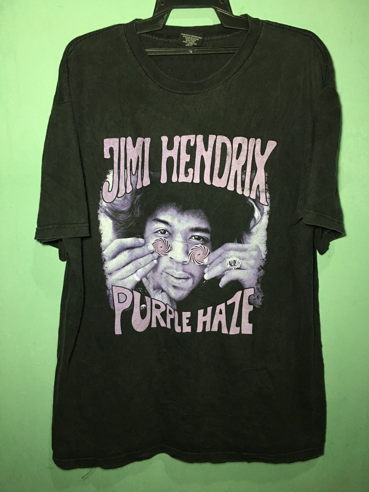 vintage jimi hendrix purple haze iconic guitarist