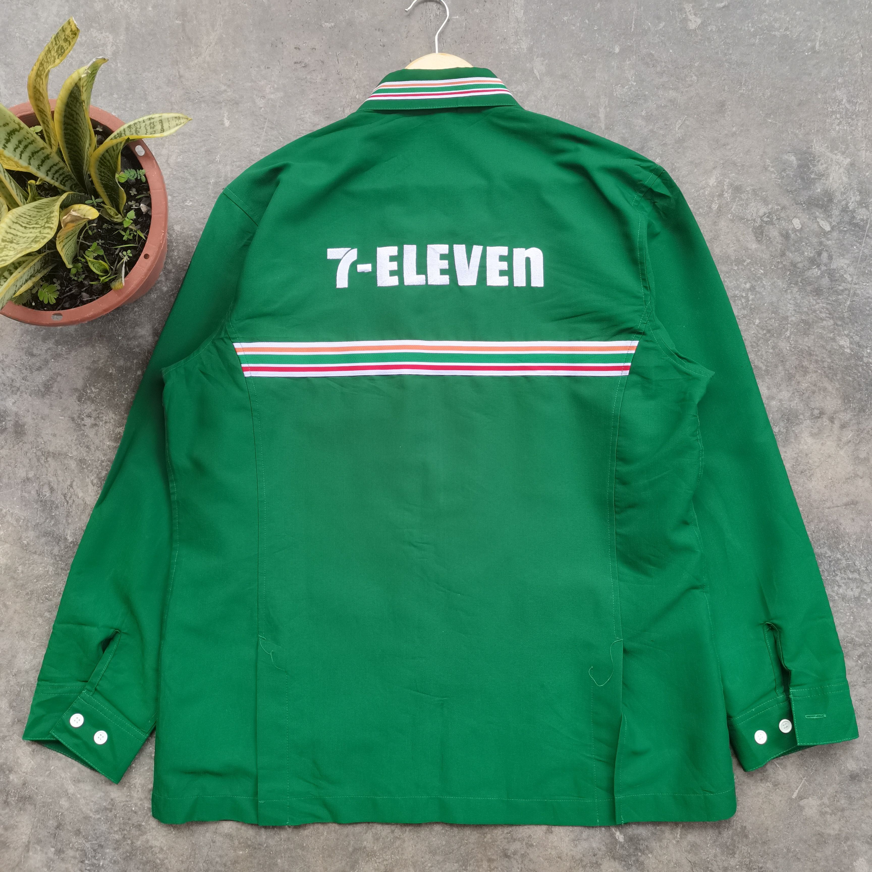 Japanese Brand Vintage 7ELEVEN Workers Longsleeve Shirt Size US L / EU 52-54 / 3 - 5 Thumbnail