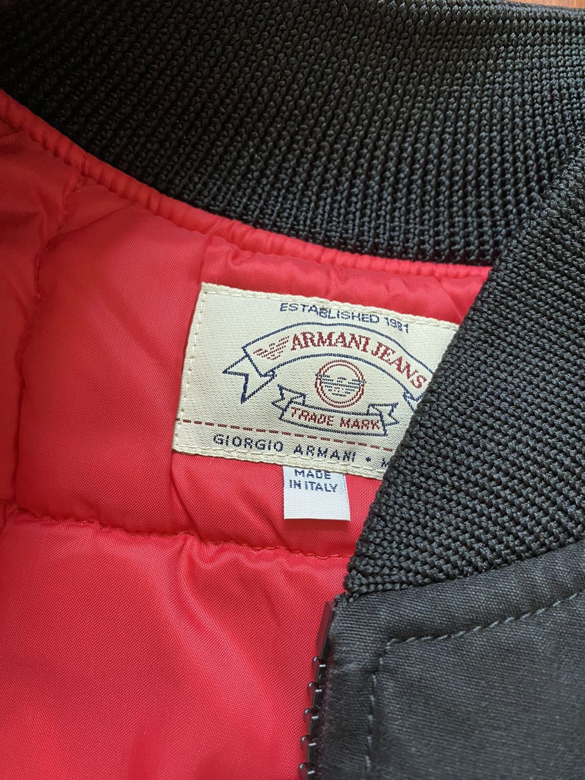 Armani 90s padded cargo/workwear vest Size US M / EU 48-50 / 2 - 4 Thumbnail