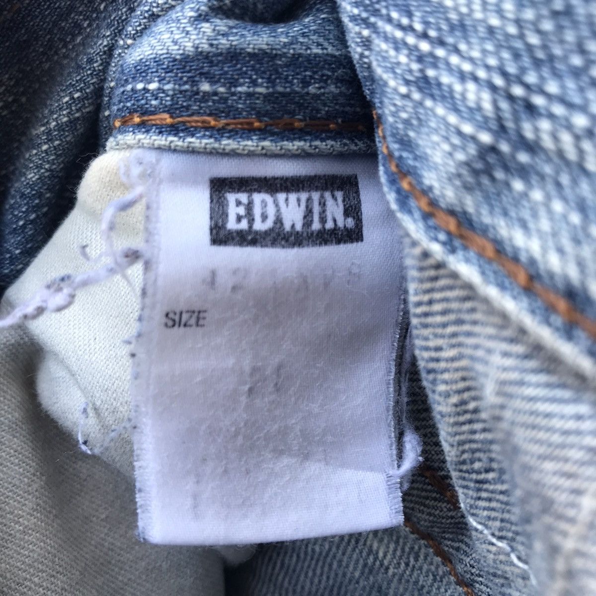 Edwin Vintage Edwin Distressed Blue Wash Jeans Size US 31 - 11 Thumbnail