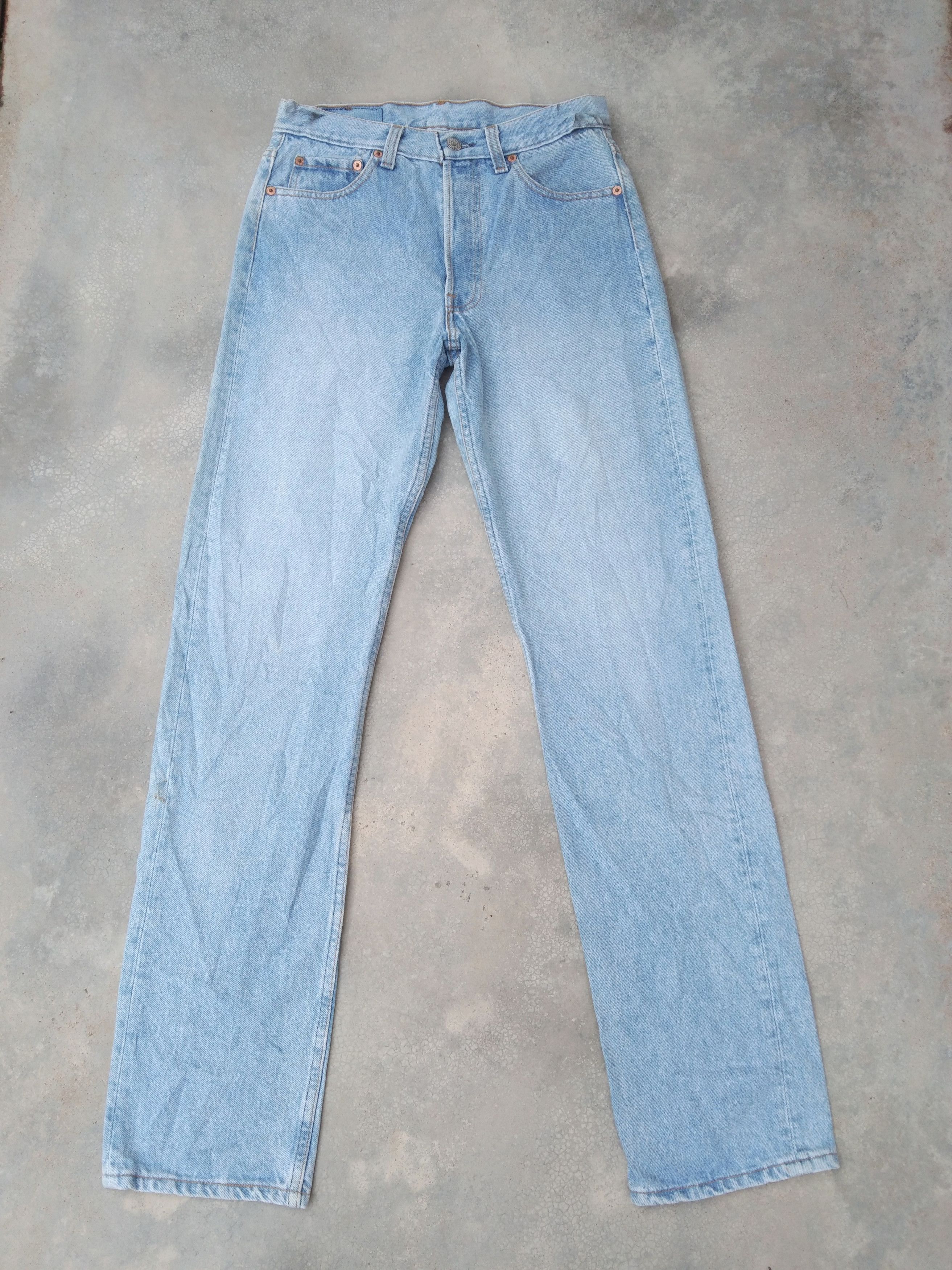 image of Levis x Vintage 1992S Vintage Levi's 501 Made In Usa Light Wash Jeans 28X32 in Blue, Men's