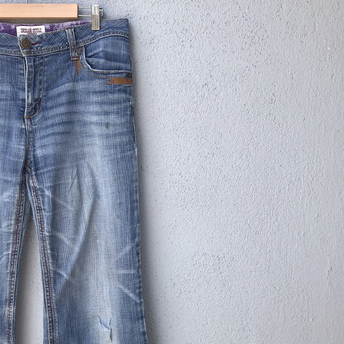Japanese Brand Vintage Blue Wash Denim Distressed Flare Jeans Size US 32 / EU 48 - 5 Thumbnail