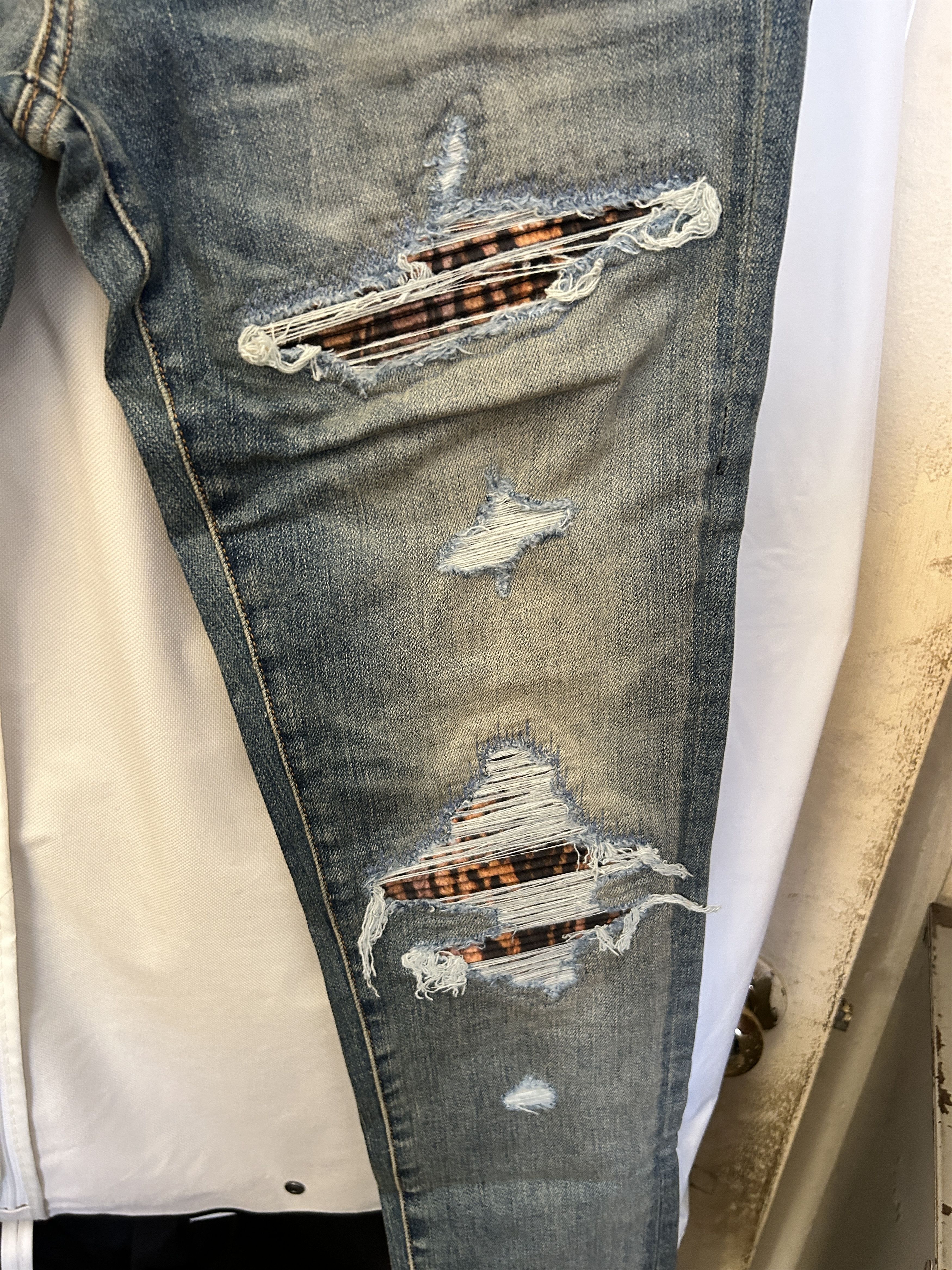 Amiri amiri Clay Indigo & Leopard 'MX1' Jeans Size US 29 - 3 Thumbnail