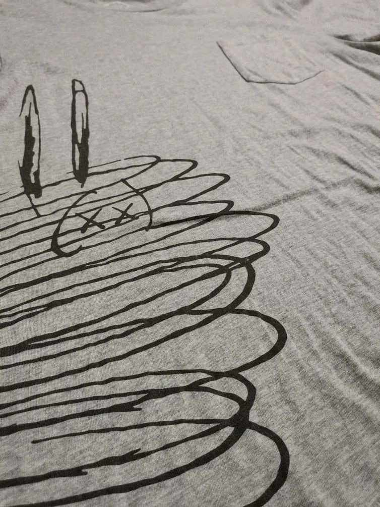 Kaws × Original Fake × Peanuts Kaws X Uniqlo X Peanuts Box Flayed Tee Size US L / EU 52-54 / 3 - 2 Thumbnail