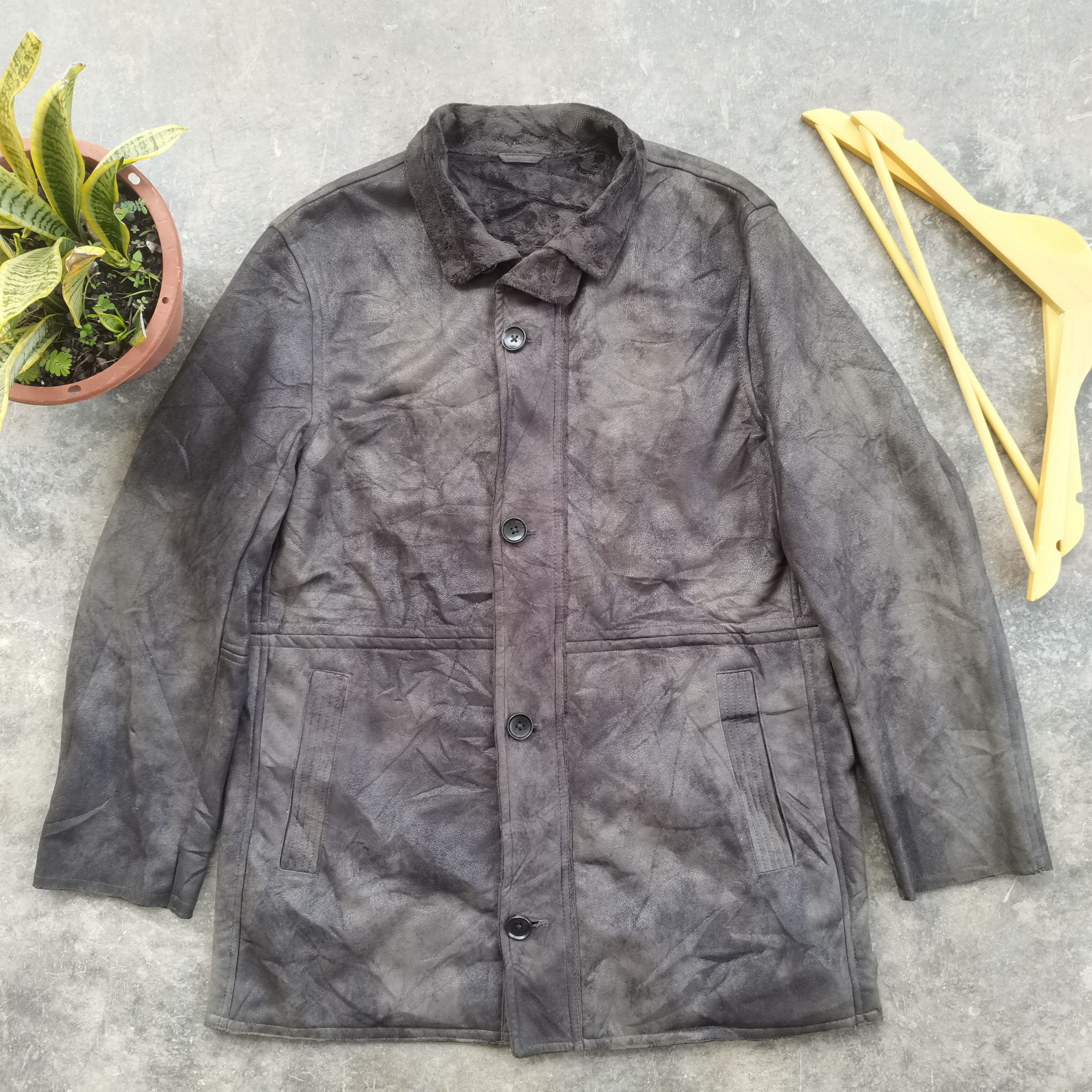image of Avant Garde x Playboy Flash vintage Vip Playboy Velvet Jacket in Brown, Men's (Size Medium)