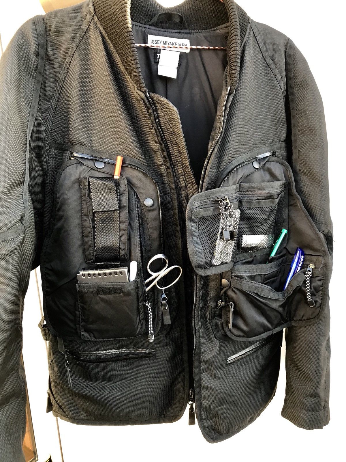 Issey Miyake Cyber Space Suit Cargo Coat AW2000 Size US XXL / EU 58 / 5 - 1 Thumbnail