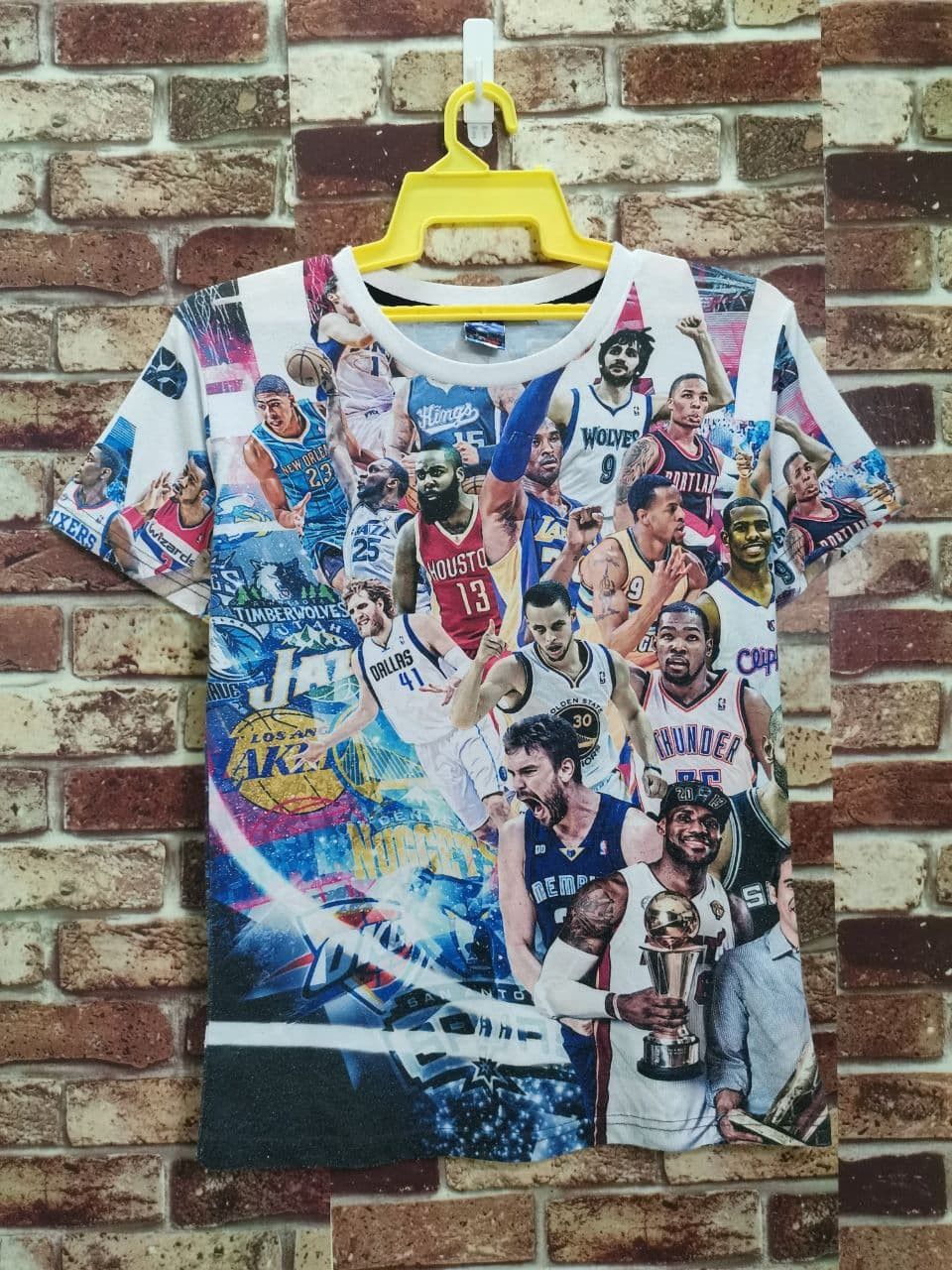 Japanese Brand × NBA NBA fullprint vintage Player Size US M / EU 48-50 / 2 - 2 Thumbnail