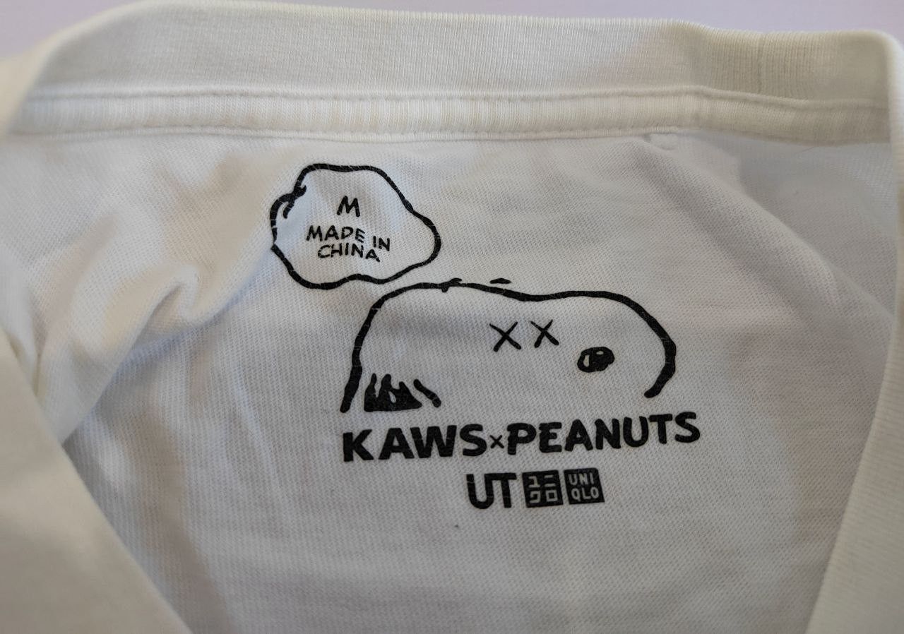 Cartoon Network × Kaws × Vintage Kaws X Peanuts Snoopy Pocket Tee rare Size US M / EU 48-50 / 2 - 4 Thumbnail
