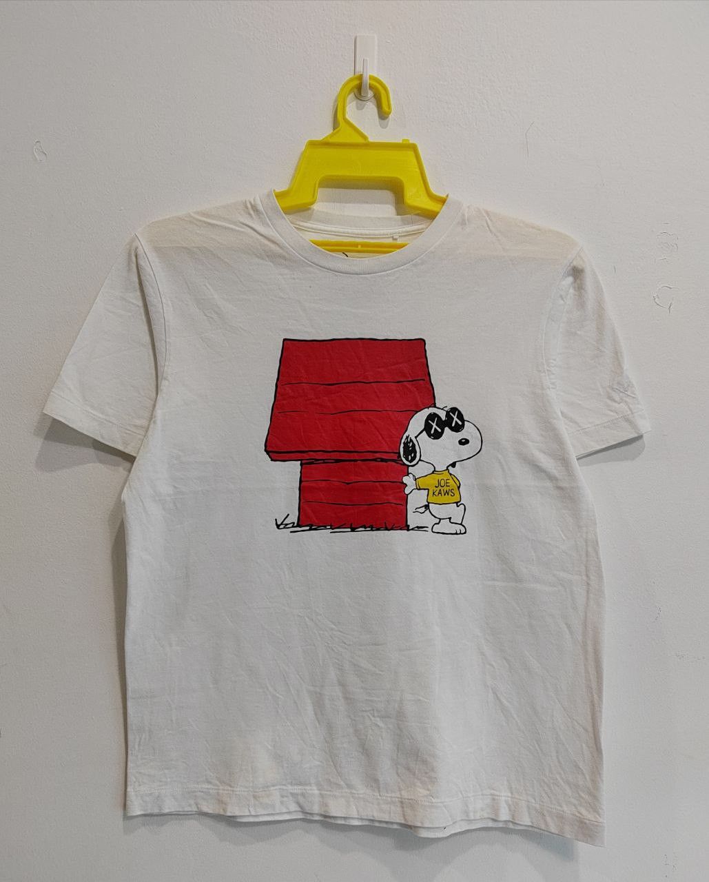 Cartoon Network × Kaws × Vintage Kaws X Peanuts Snoopy Pocket Tee rare Size US M / EU 48-50 / 2 - 2 Thumbnail