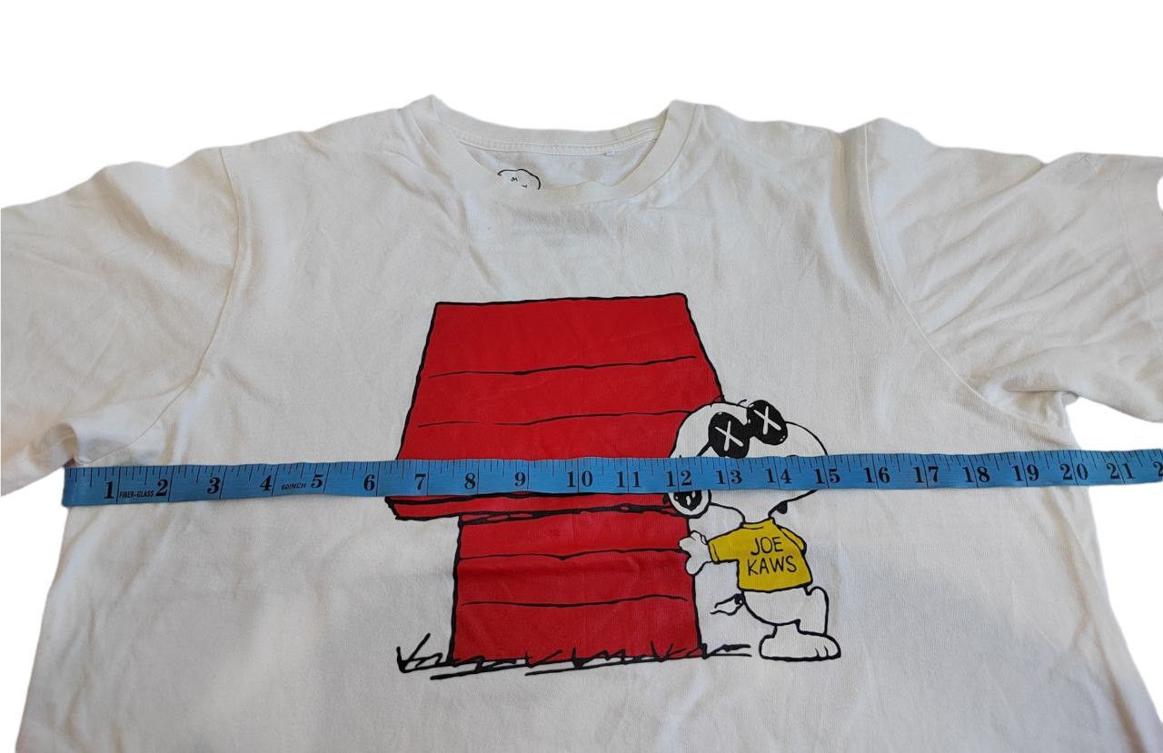 Cartoon Network × Kaws × Vintage Kaws X Peanuts Snoopy Pocket Tee rare Size US M / EU 48-50 / 2 - 6 Thumbnail