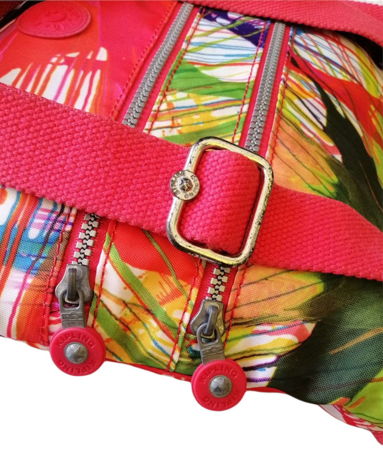 Japanese Brand Kipling Alvar Beach Print Crossbody Bags Size ONE SIZE - 7 Thumbnail