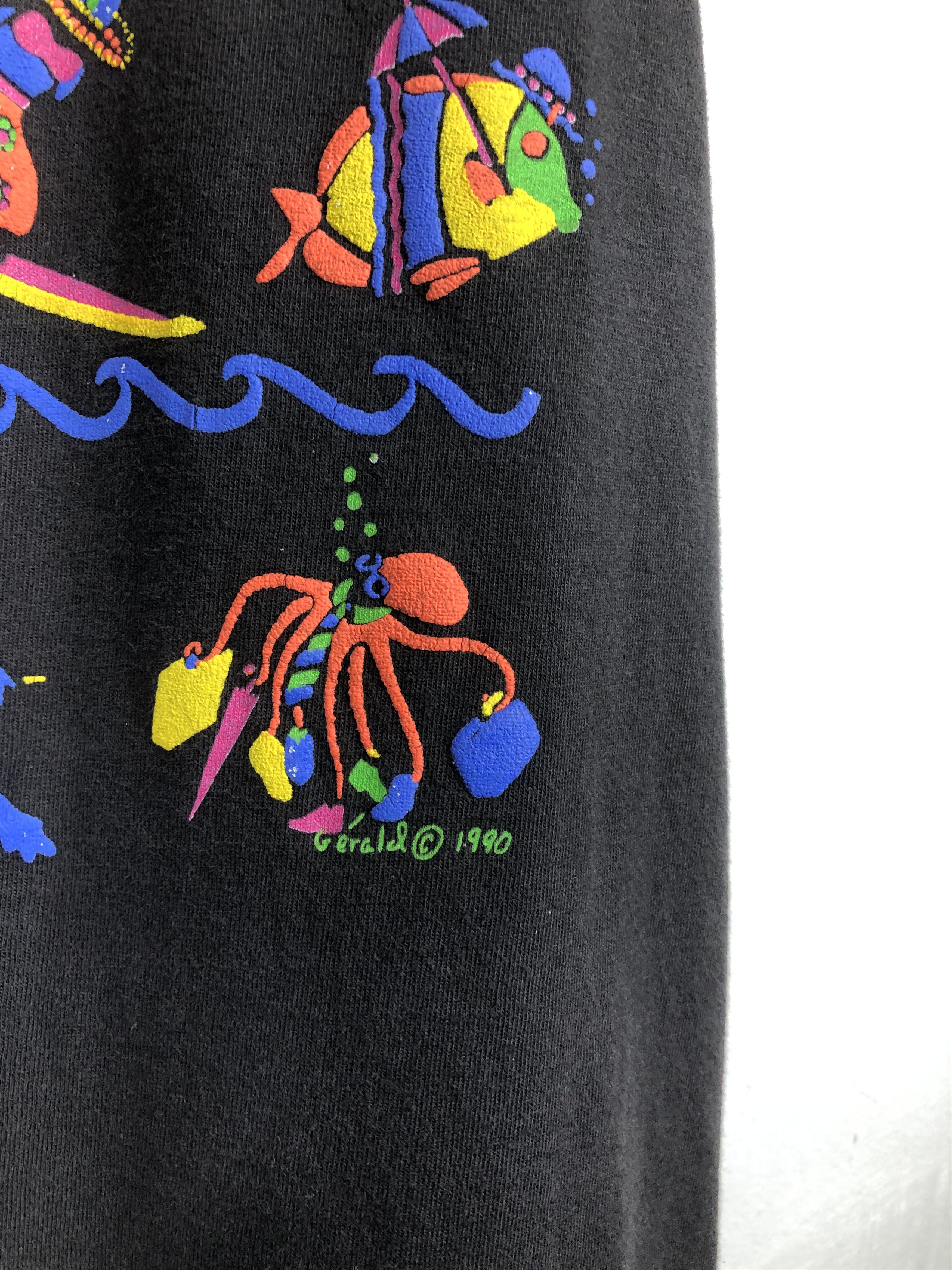 Vintage Vintage Eye On California Art by Gérald T-Shirt Size US XL / EU 56 / 4 - 9 Thumbnail