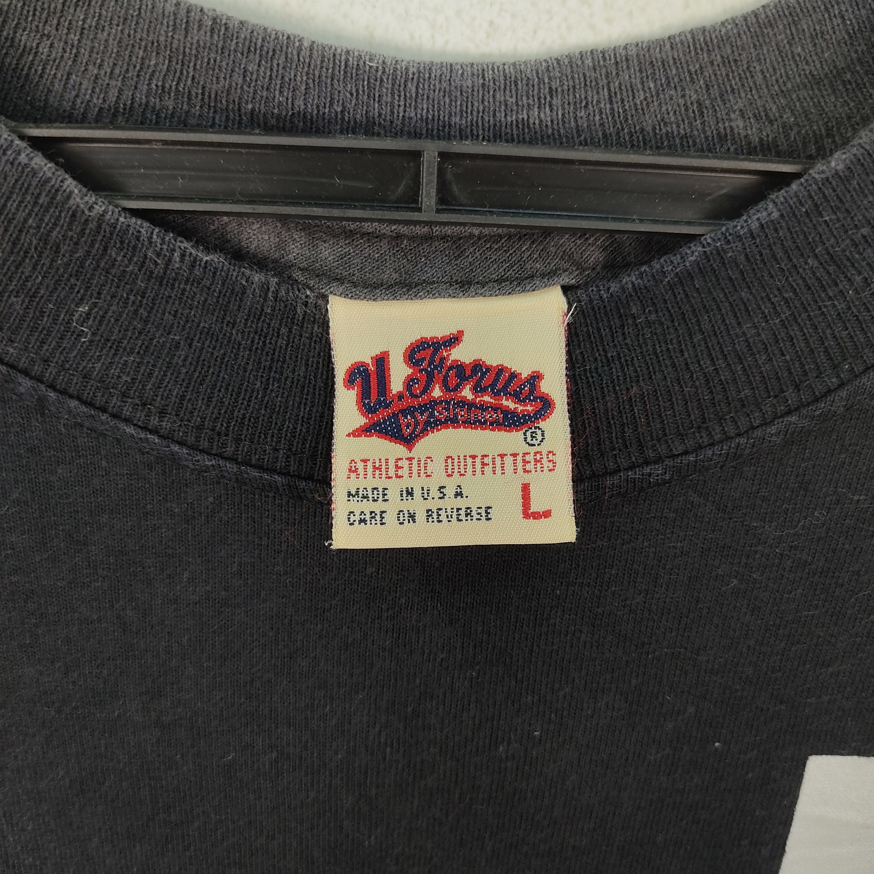 Vintage Vintage Renaissance Sports Club T-Shirt Size US M / EU 48-50 / 2 - 6 Thumbnail